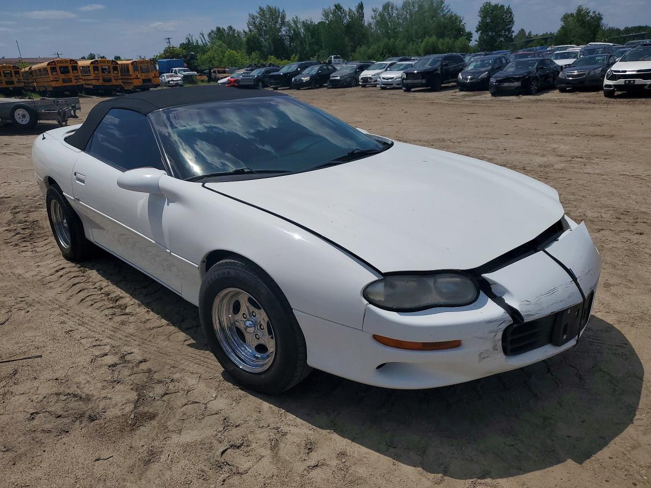1999 Chevrolet Camaro White vin: 2G1FP32K9X2126316