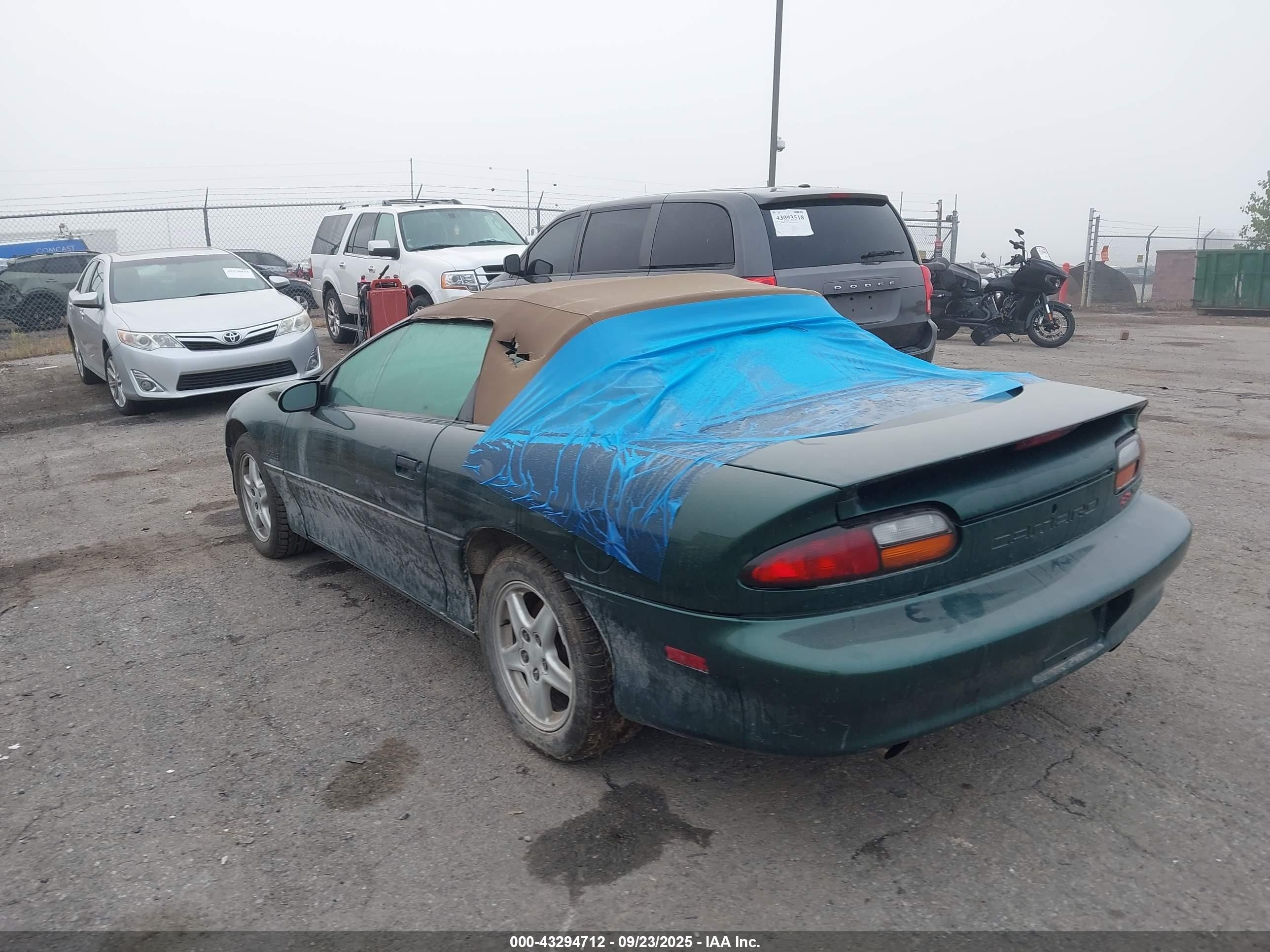1997 Chevrolet Camaro Z28 Green vin: 2G1FP32P0V2104052