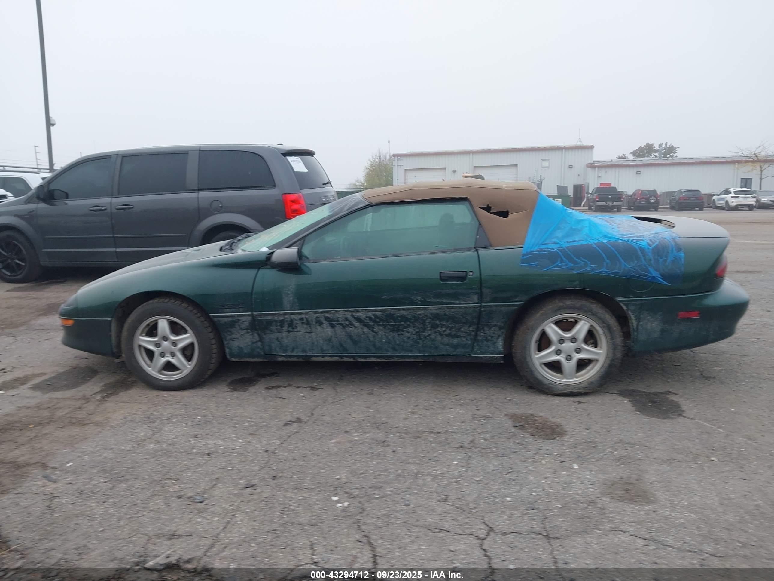 1997 Chevrolet Camaro Z28 Green vin: 2G1FP32P0V2104052