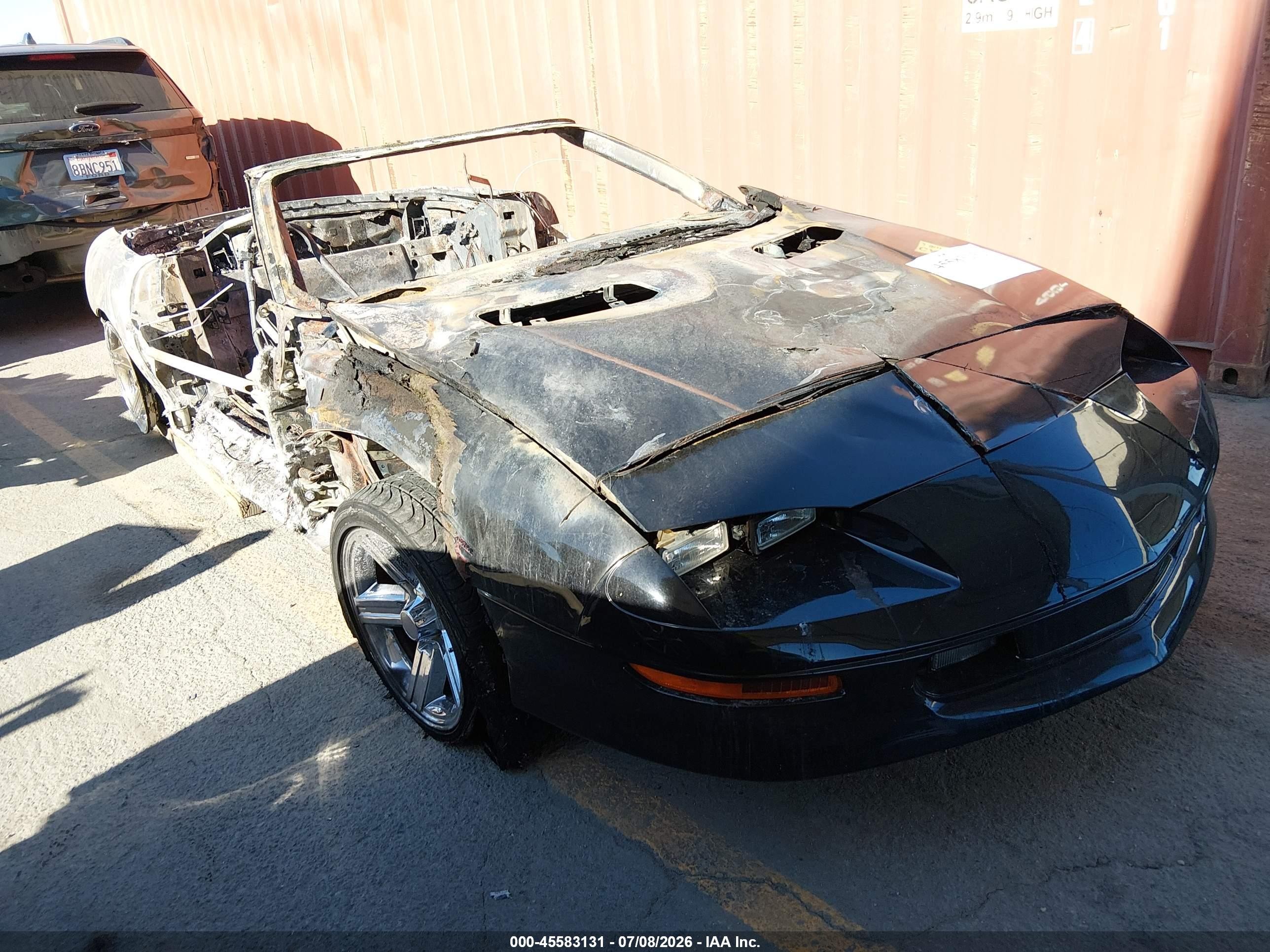 1997 Chevrolet Camaro Z28 Черный vin: 2G1FP32P1V2152742