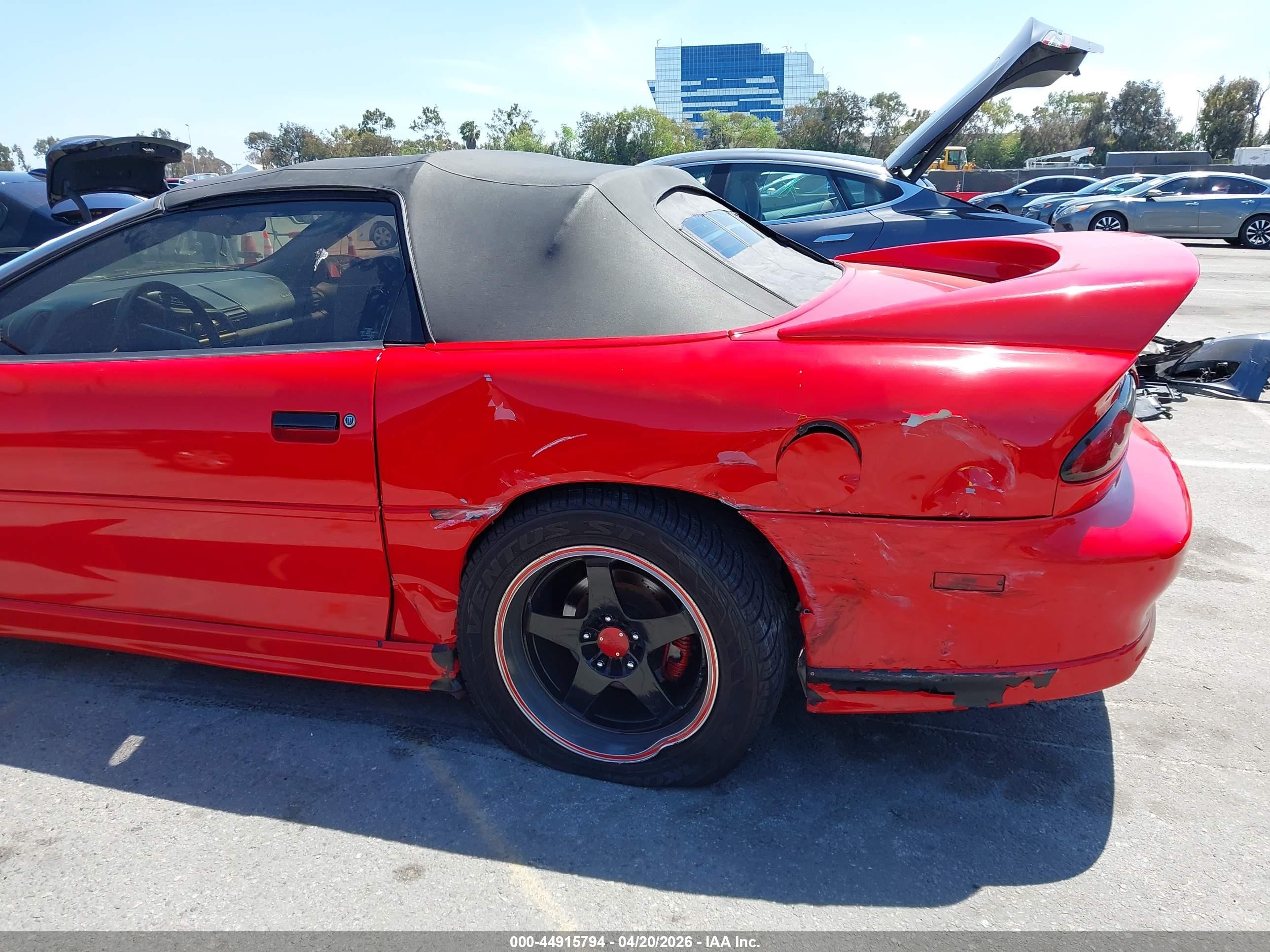 1994 Chevrolet Camaro Z28 Красный vin: 2G1FP32P3R2168382