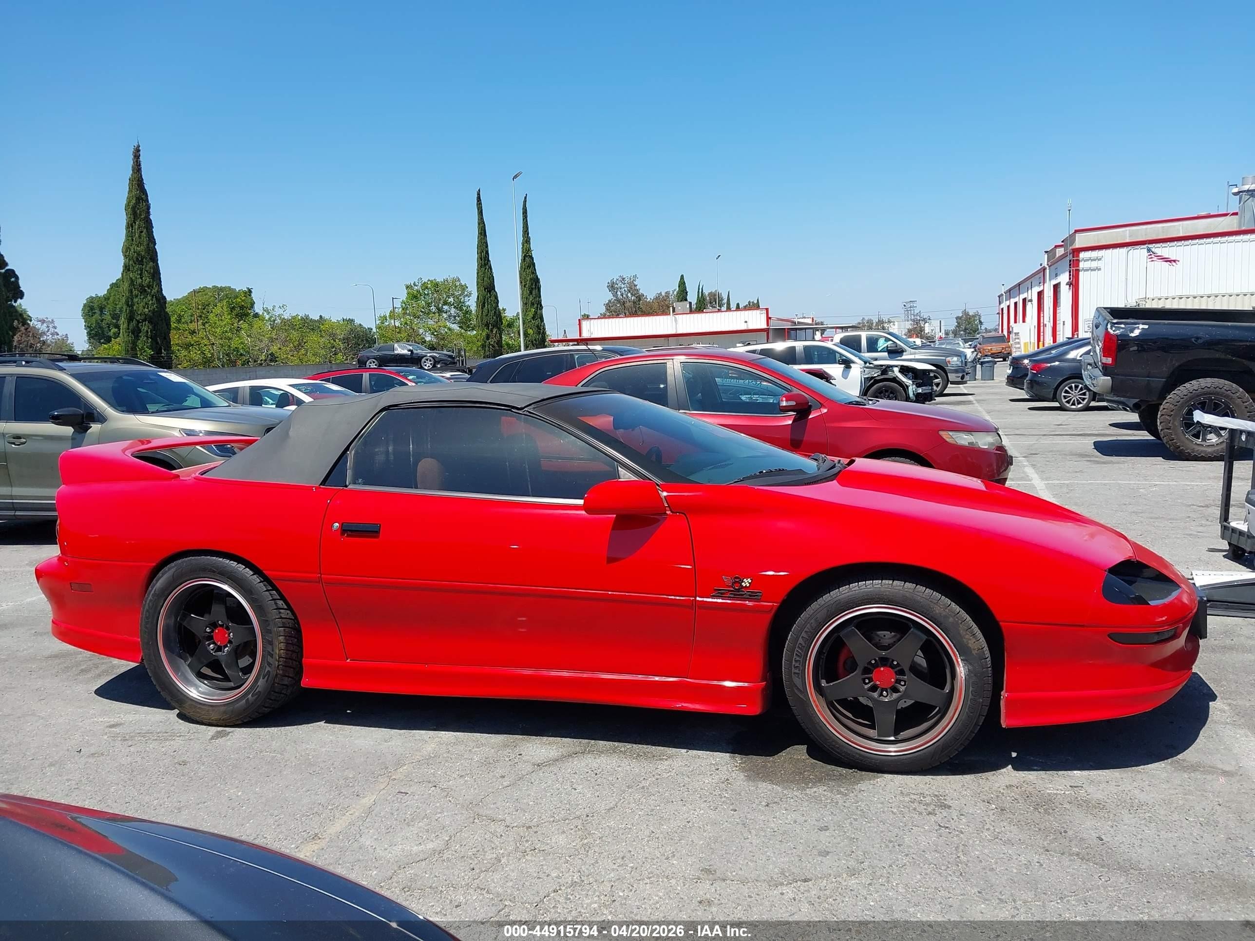 1994 Chevrolet Camaro Z28 Красный vin: 2G1FP32P3R2168382