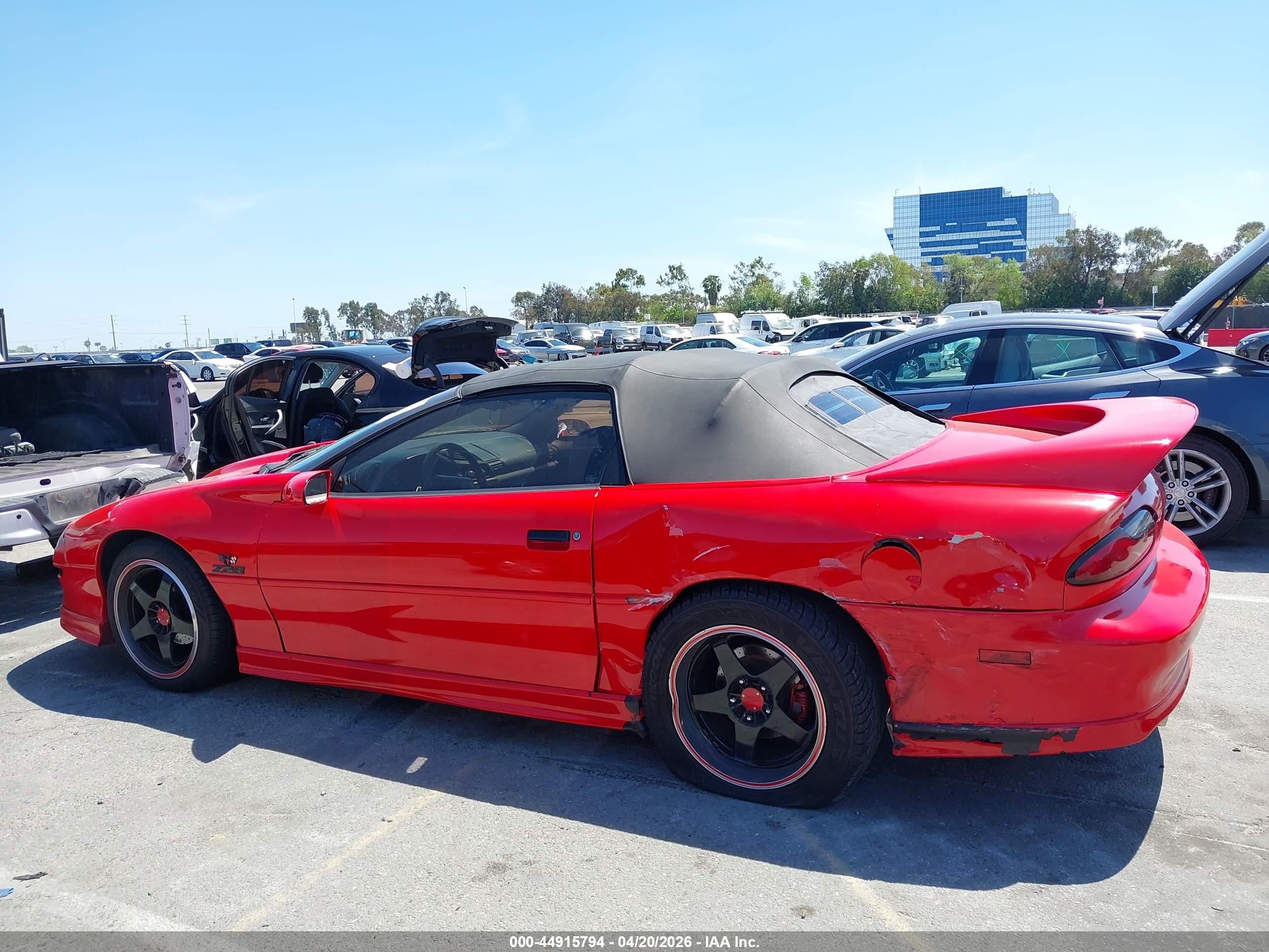 1994 Chevrolet Camaro Z28 Красный vin: 2G1FP32P3R2168382