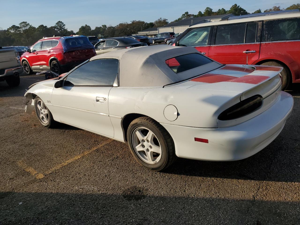 1997 Chevrolet Camaro Z28 Белый vin: 2G1FP32P8V2142628