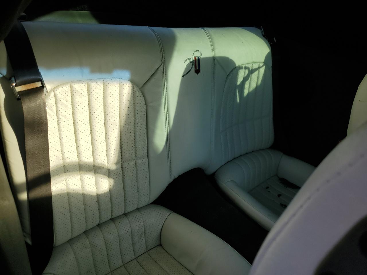 1997 Chevrolet Camaro Z28 Белый vin: 2G1FP32P8V2142628