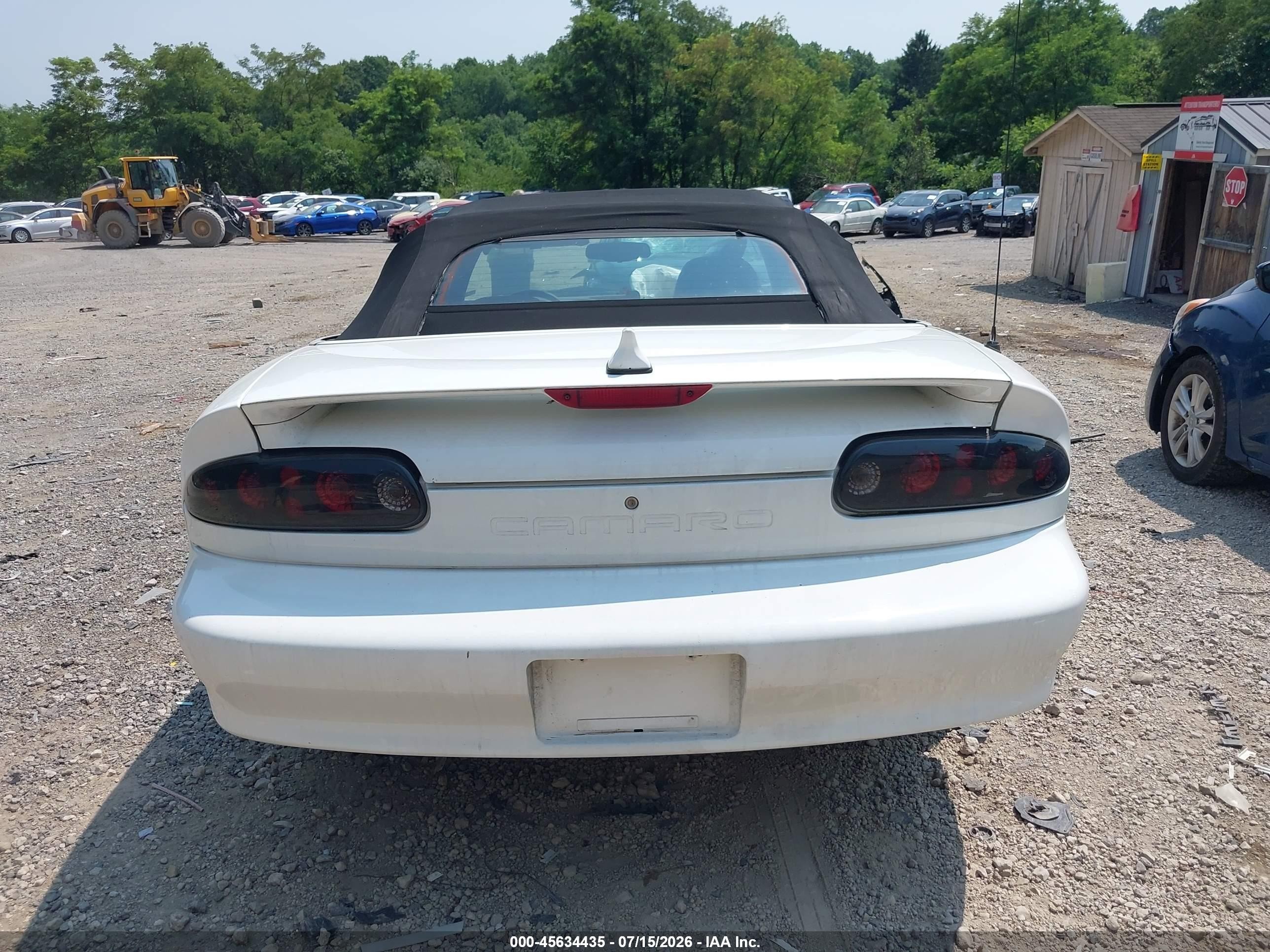 1995 Chevrolet Camaro   Белый vin: 2G1FP32S2S2119930