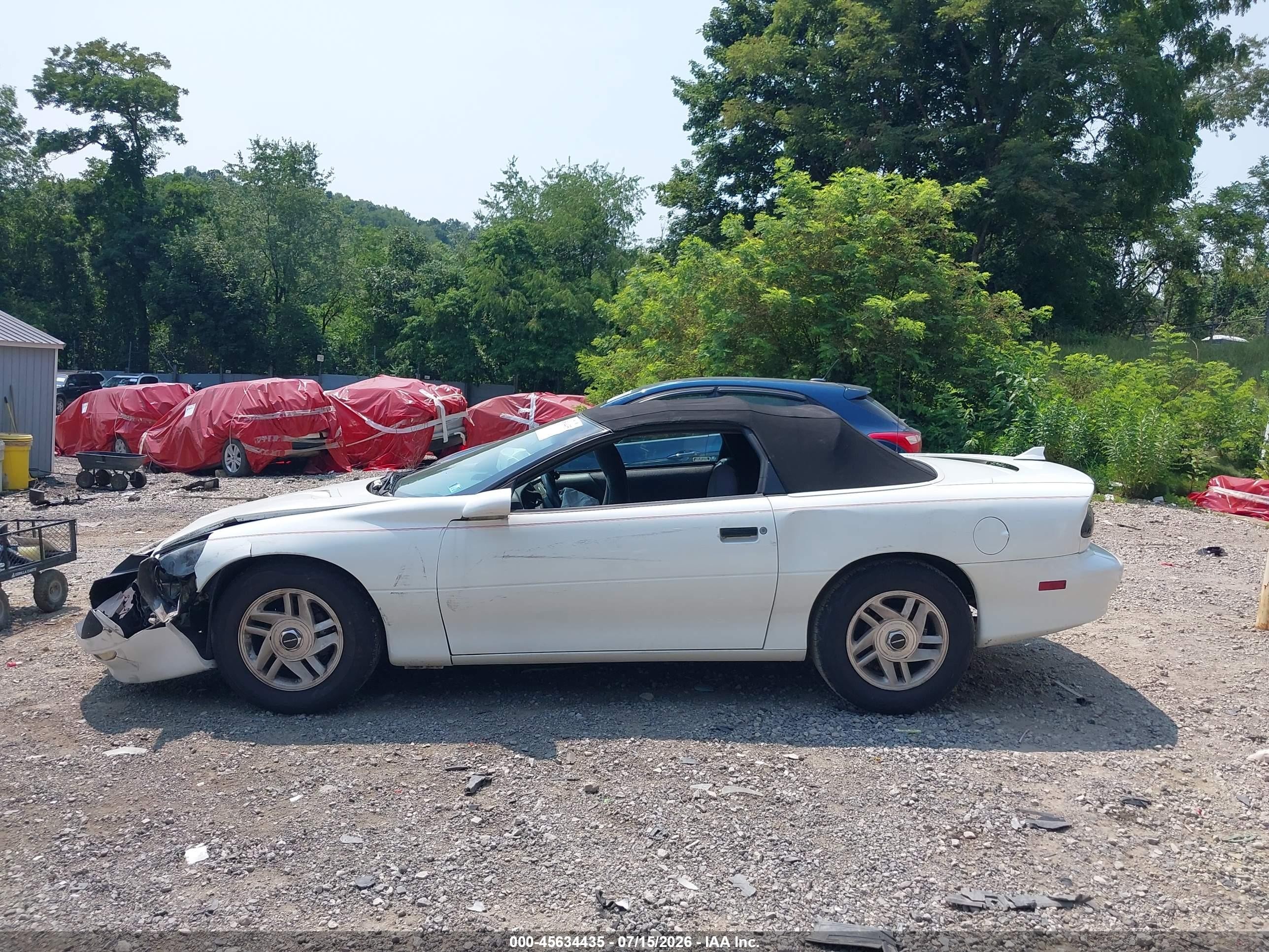 1995 Chevrolet Camaro   Белый vin: 2G1FP32S2S2119930
