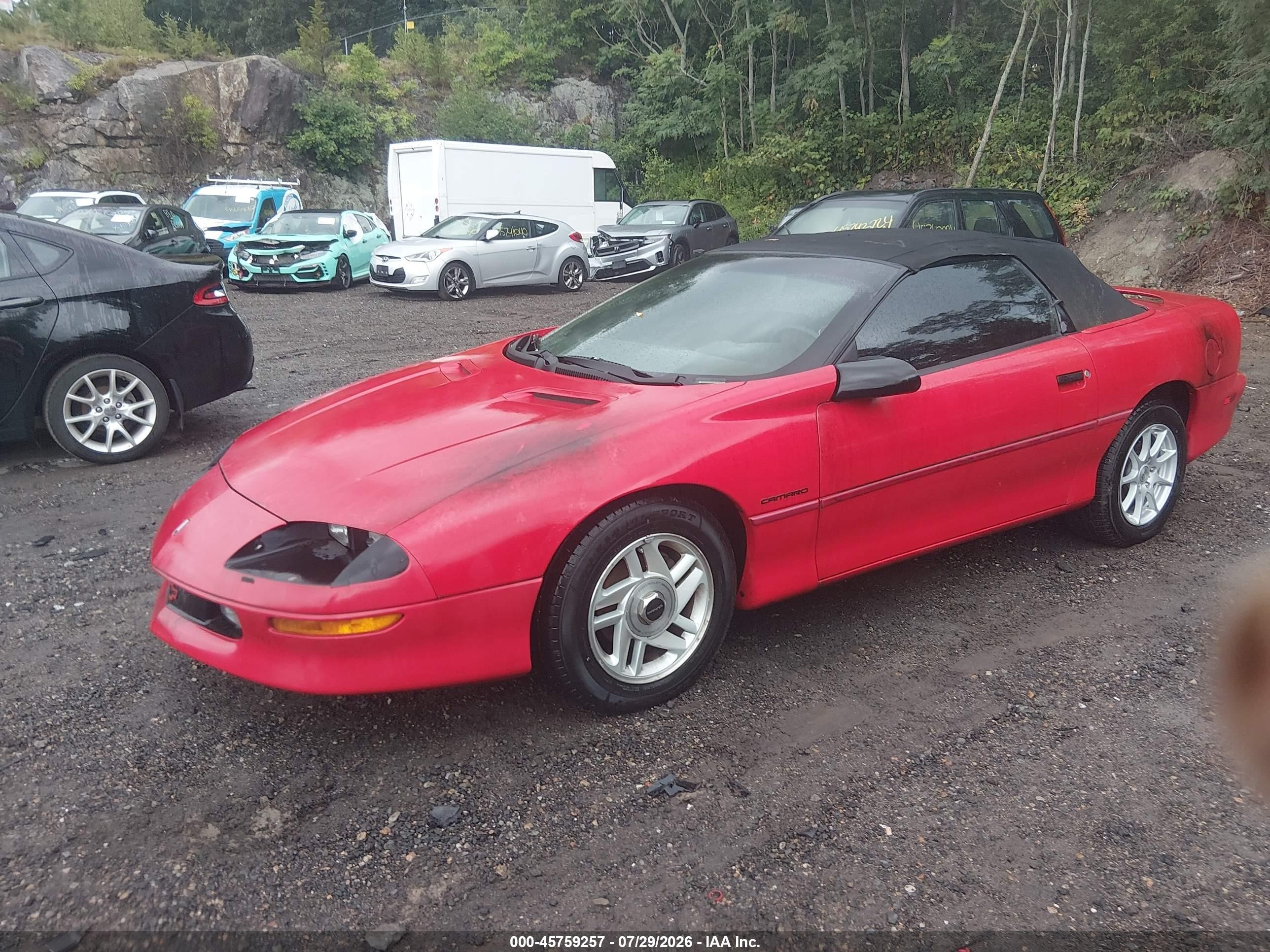 1994 Chevrolet Camaro   Red vin: 2G1FP32S6R2197363