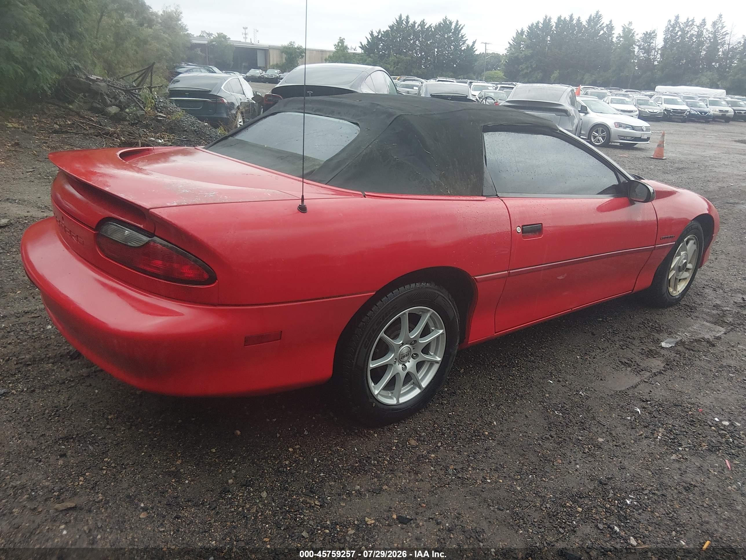 1994 Chevrolet Camaro   Red vin: 2G1FP32S6R2197363