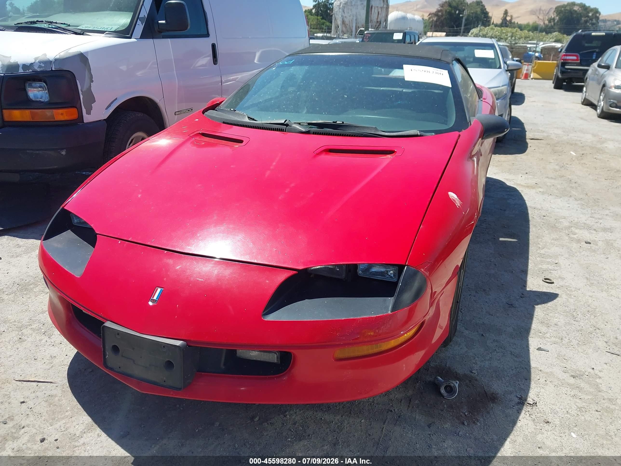 1995 Chevrolet Camaro   Red vin: 2G1FP32S8S2130124