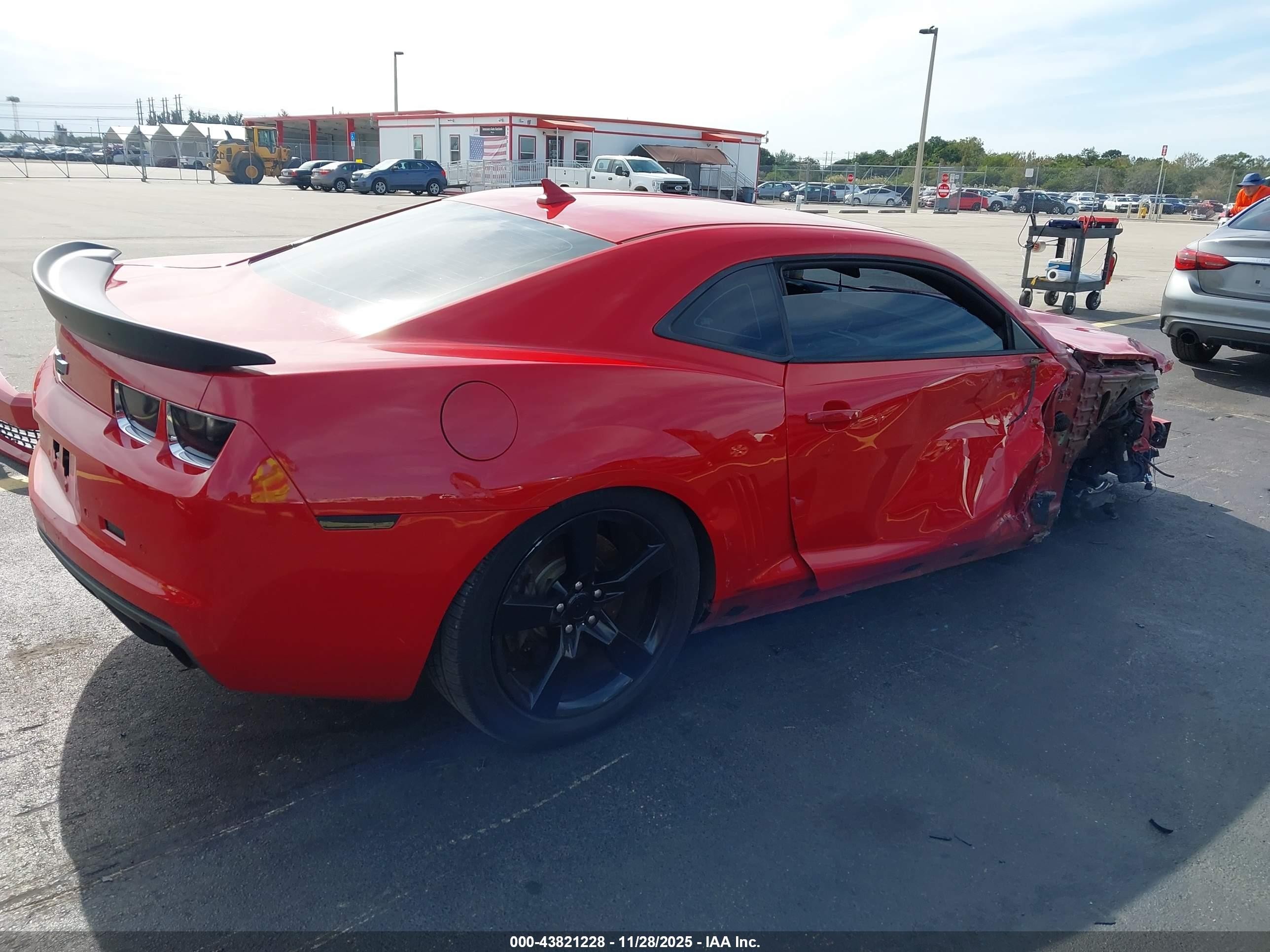 2010 Chevrolet Camaro 2ss Red vin: 2G1FT1EW2A9171739