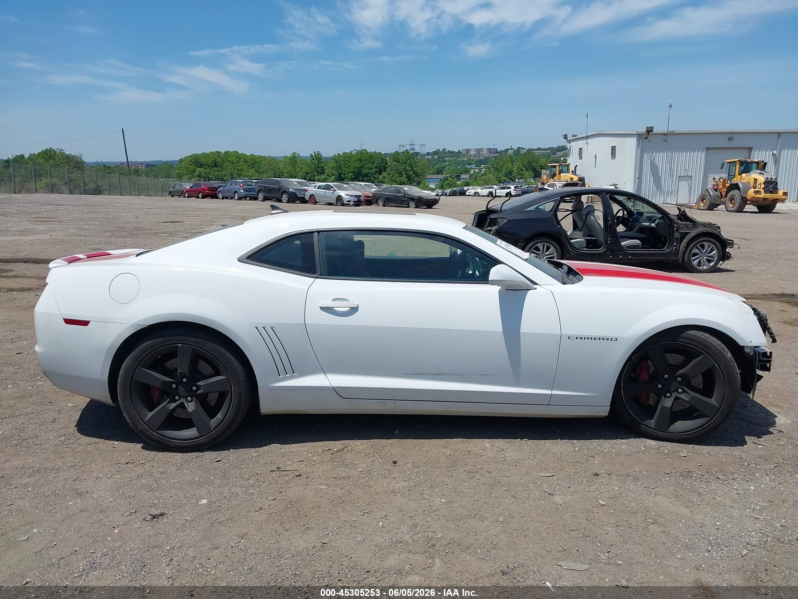 2010 Chevrolet Camaro 2ss White vin: 2G1FT1EW2A9221104