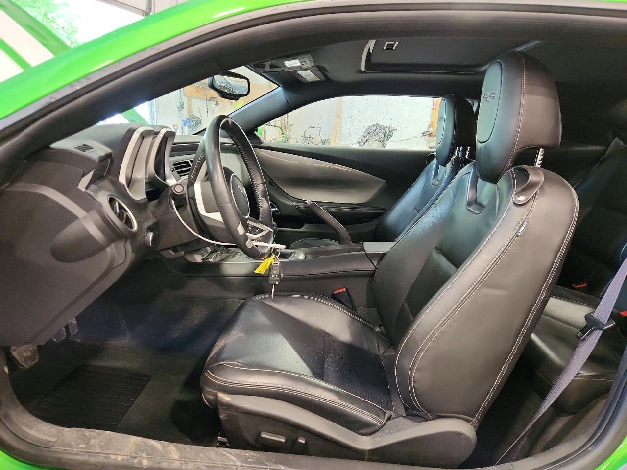 2011 Chevrolet Camaro 2ss Green vin: 2G1FT1EW4B9121846