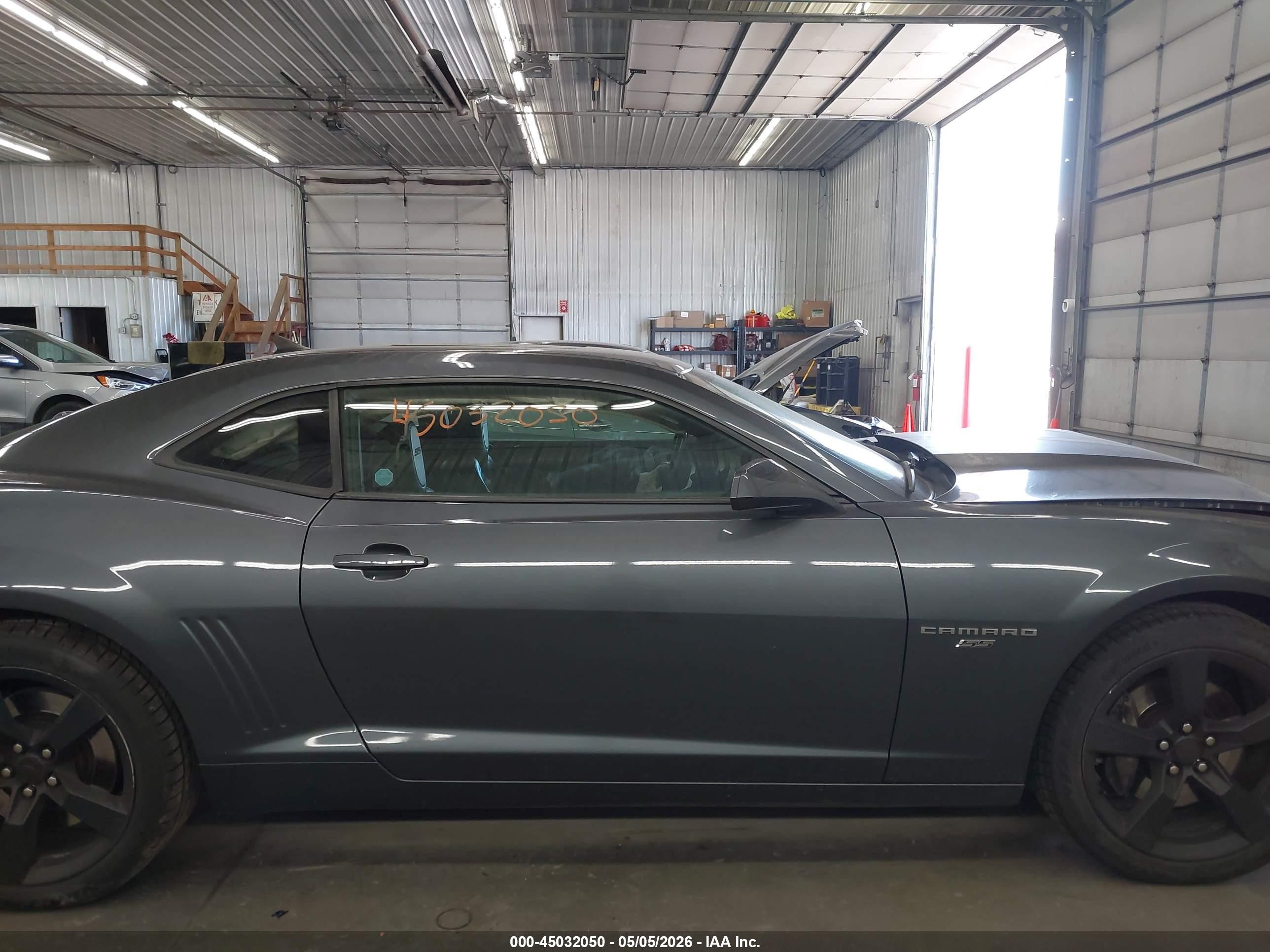 2010 Chevrolet Camaro 2ss Gray vin: 2G1FT1EW8A9220412