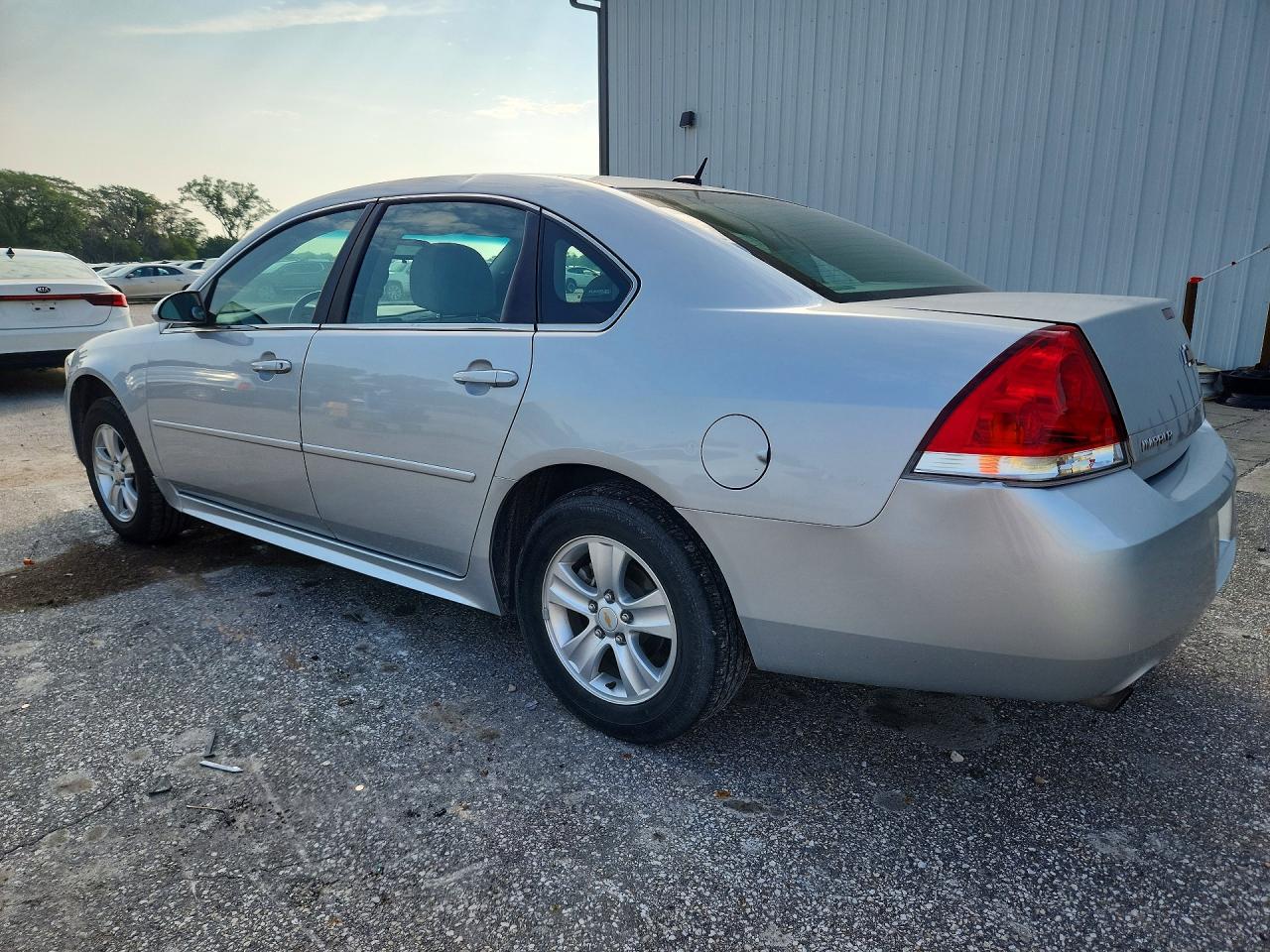 2014 Chevrolet Impala Limited Ls Silver vin: 2G1WA5E30E1114155