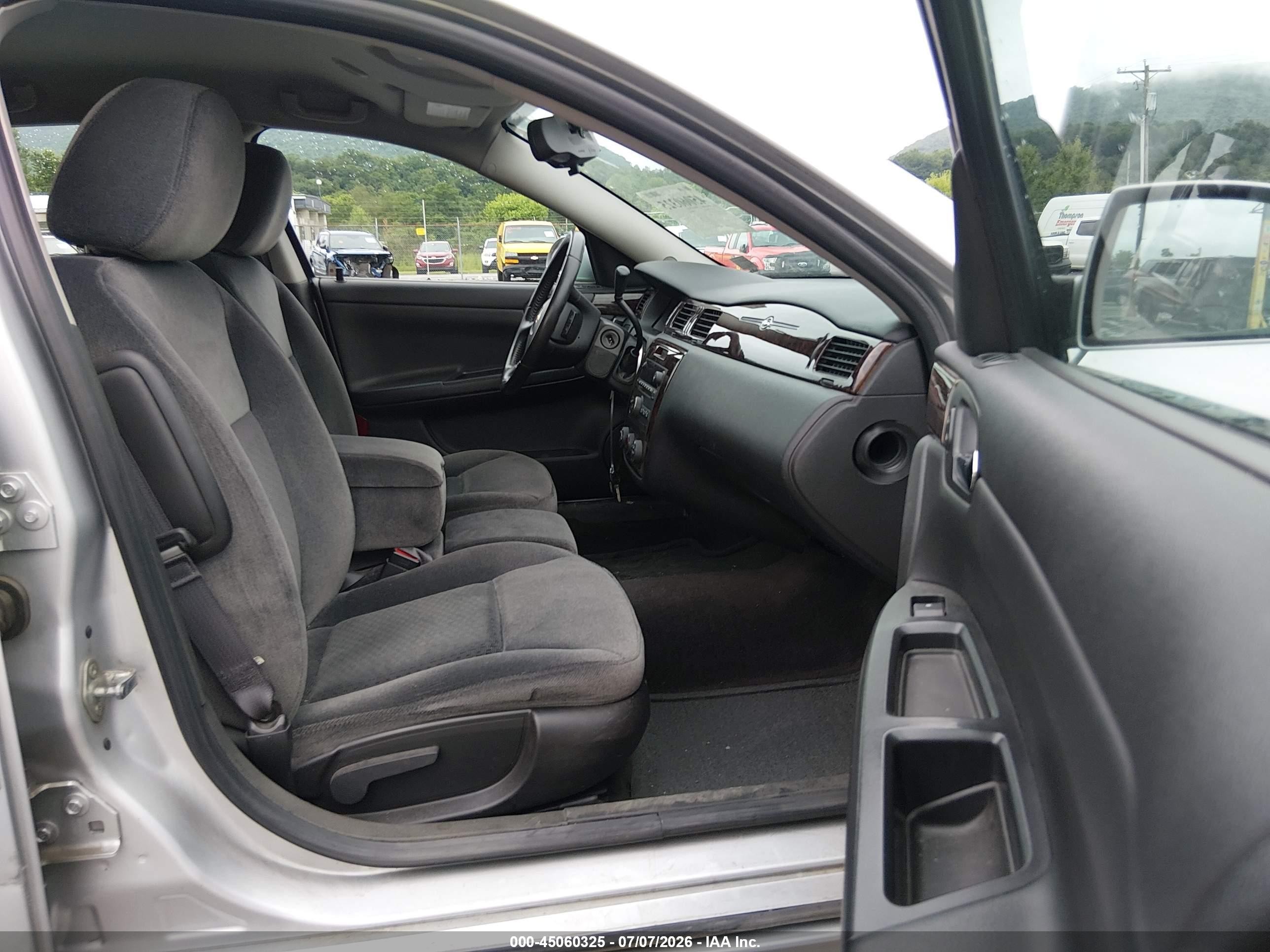 2012 Chevrolet Impala Ls Silver vin: 2G1WA5E31C1150787