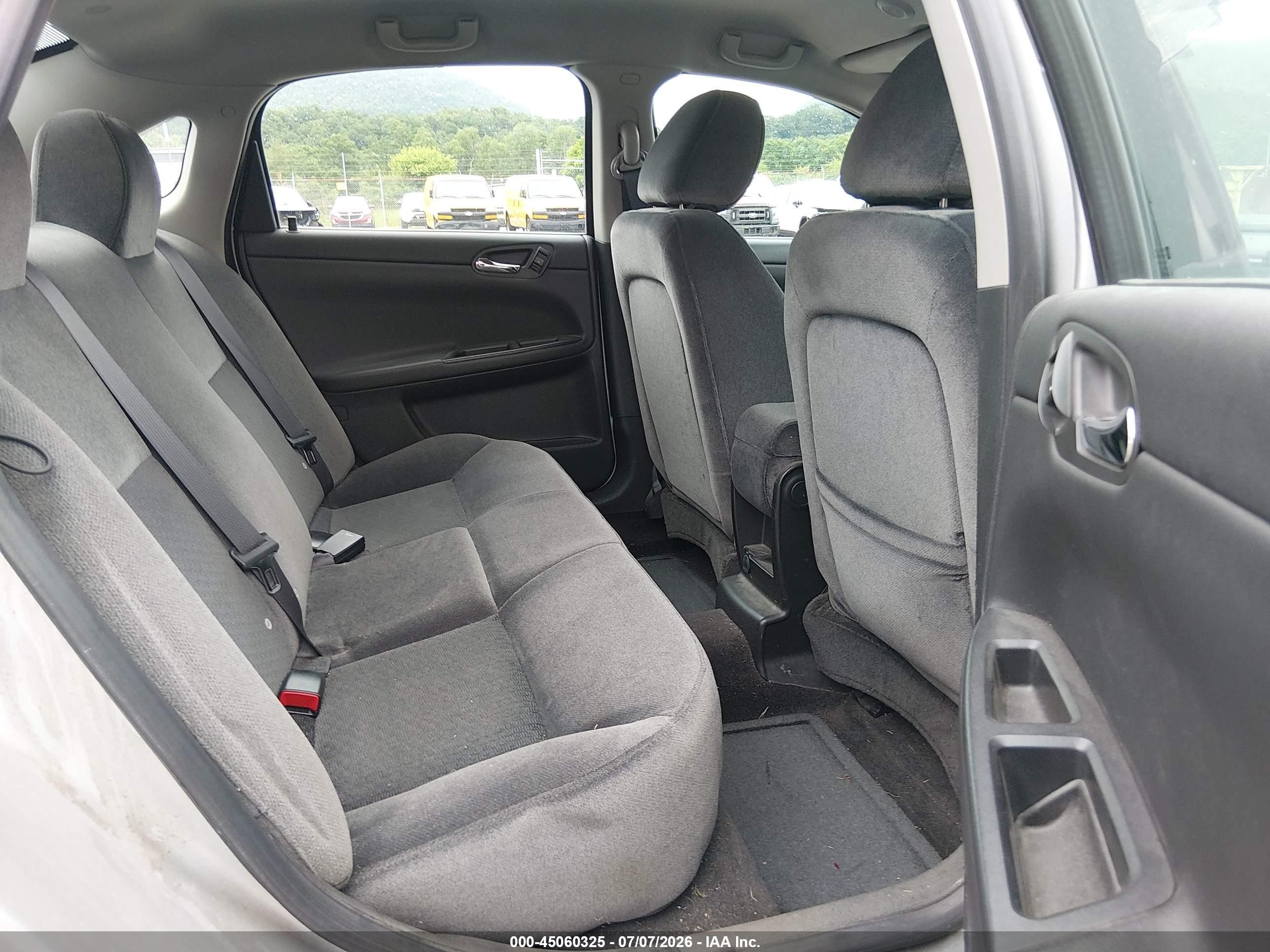 2012 Chevrolet Impala Ls Silver vin: 2G1WA5E31C1150787
