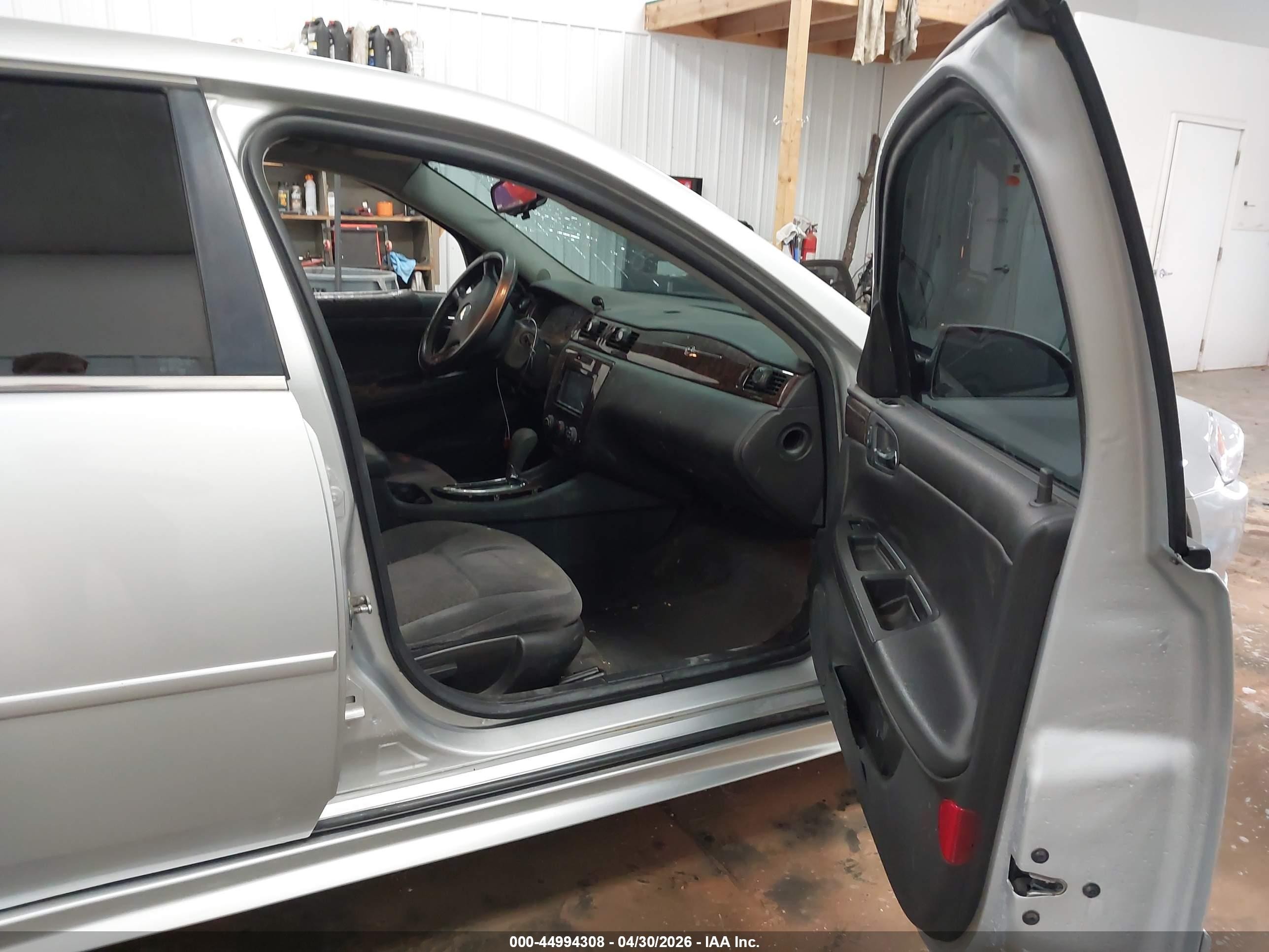 2013 Chevrolet Impala Ls Silver vin: 2G1WA5E33D1175465