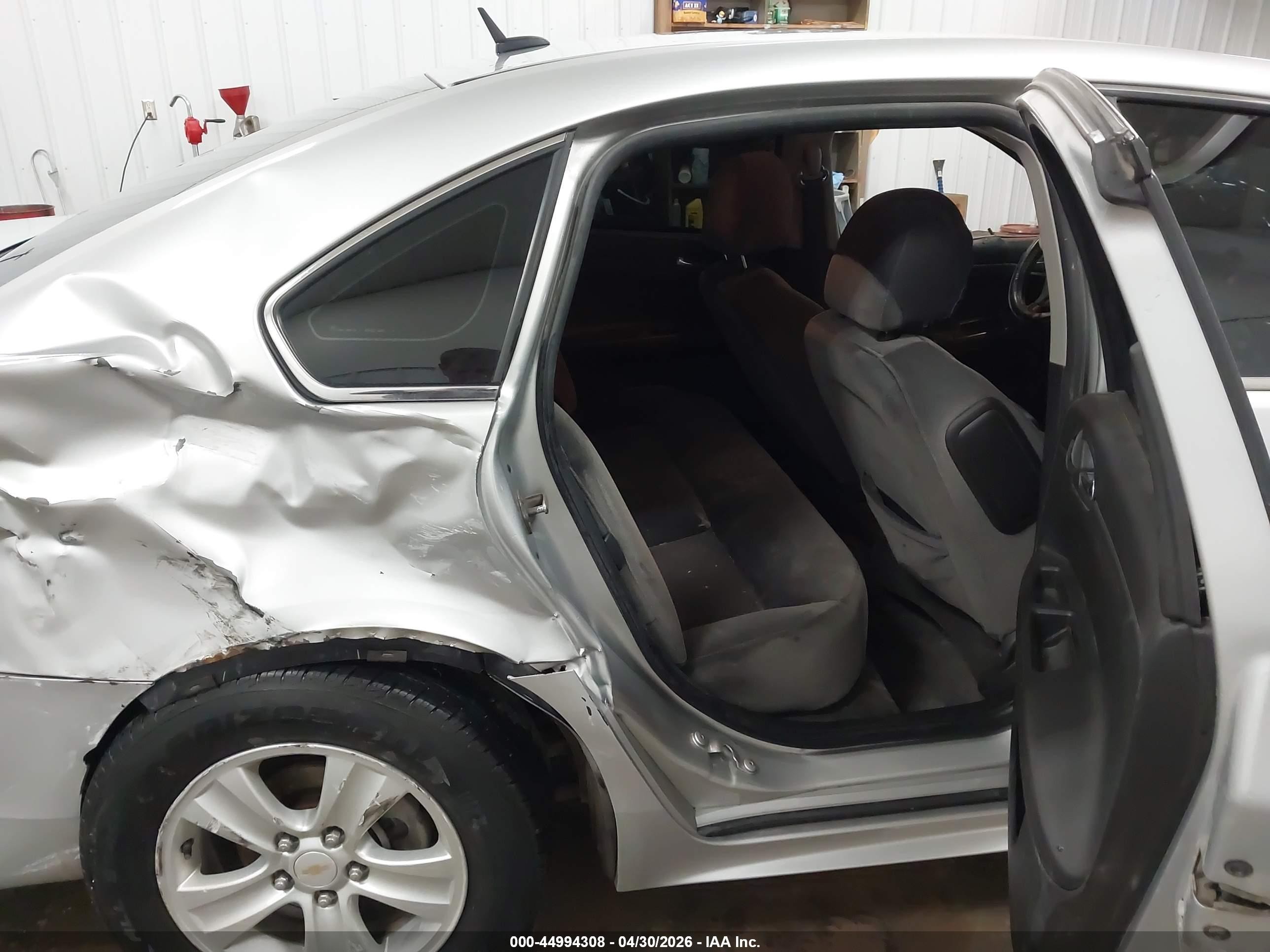 2013 Chevrolet Impala Ls Silver vin: 2G1WA5E33D1175465