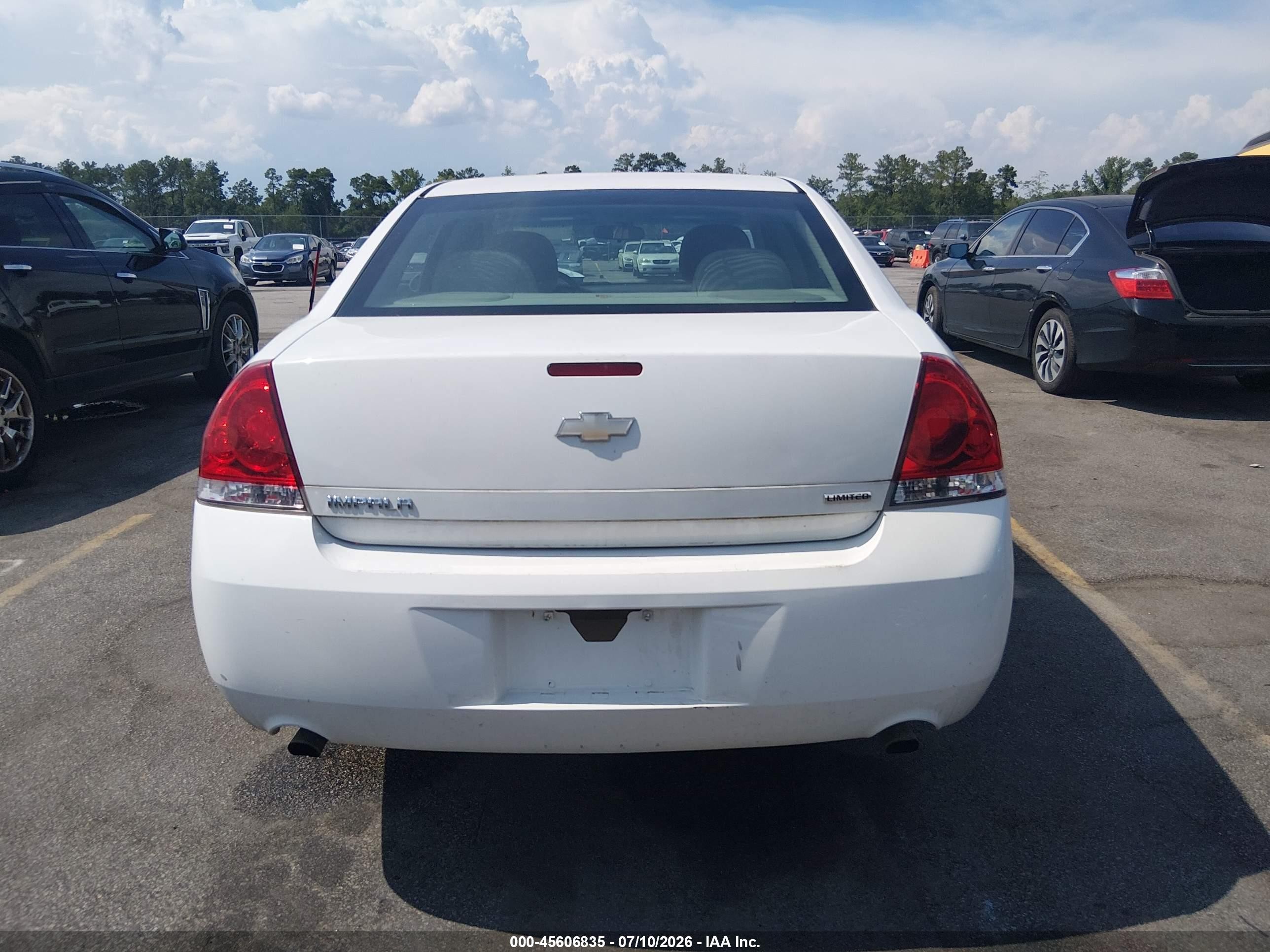 2014 Chevrolet Impala Limited Ls Белый vin: 2G1WA5E34E1159454