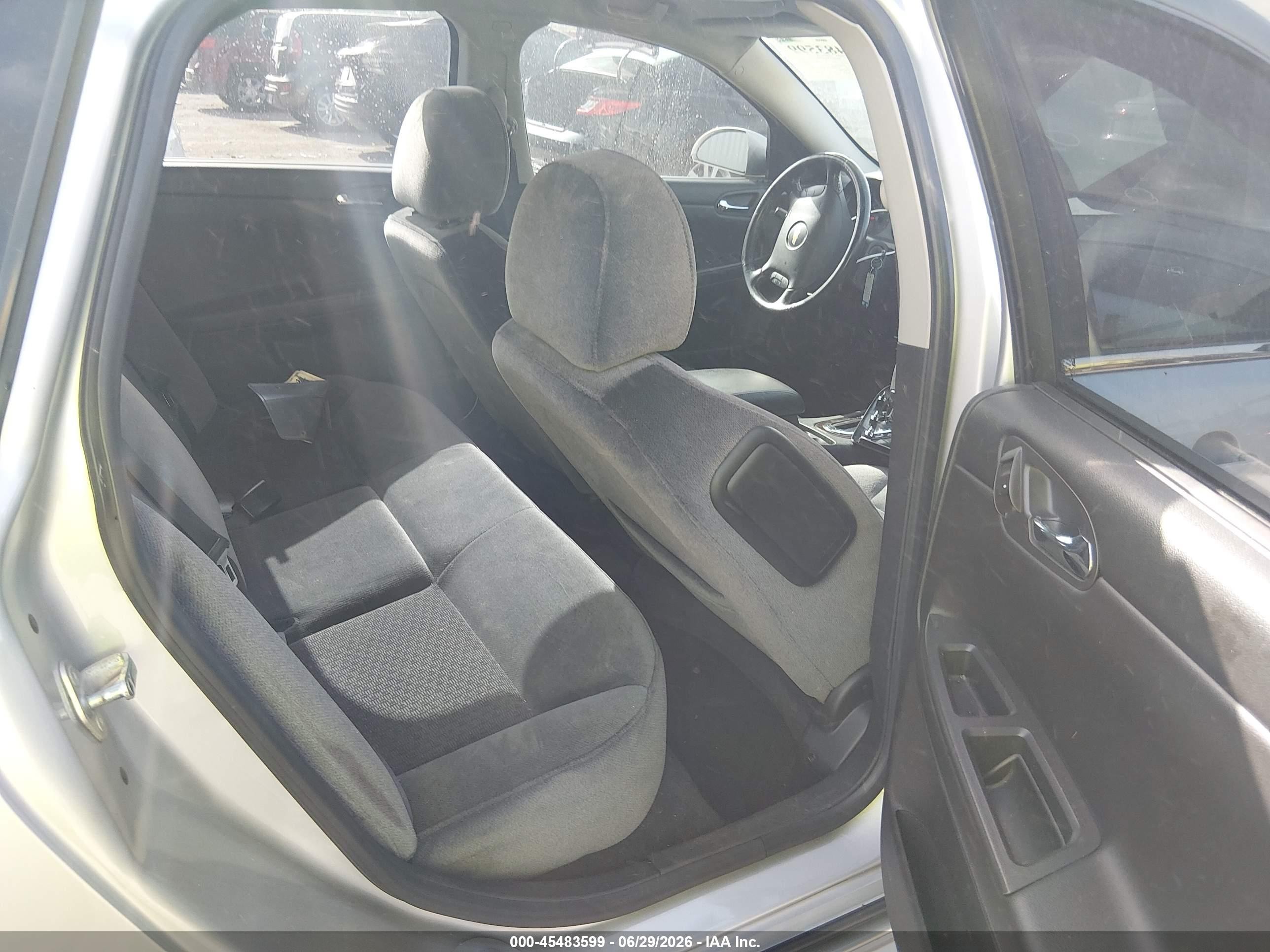 2014 Chevrolet Impala Limited Ls Серебряный vin: 2G1WA5E35E1100512