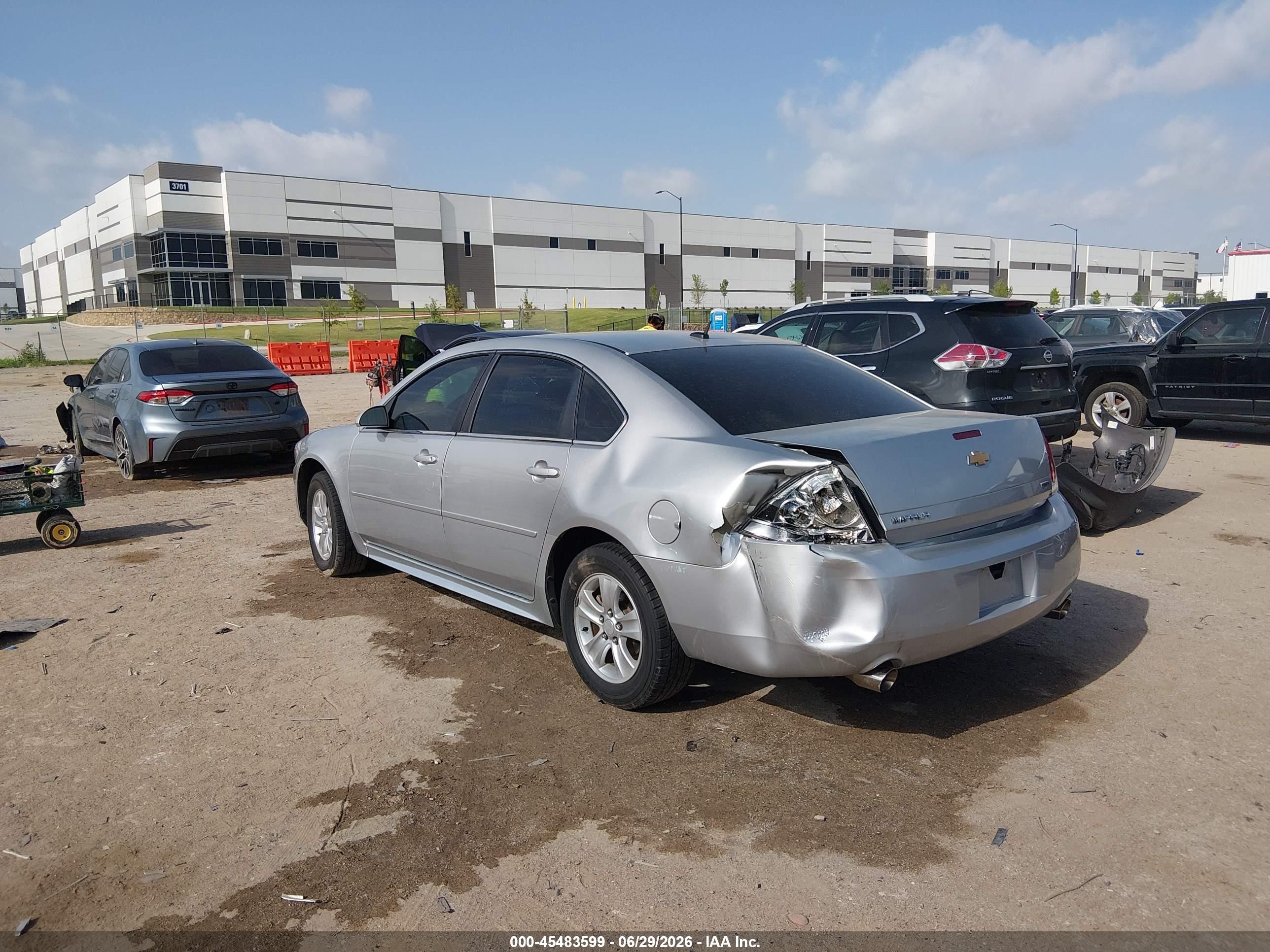 2014 Chevrolet Impala Limited Ls Серебряный vin: 2G1WA5E35E1100512