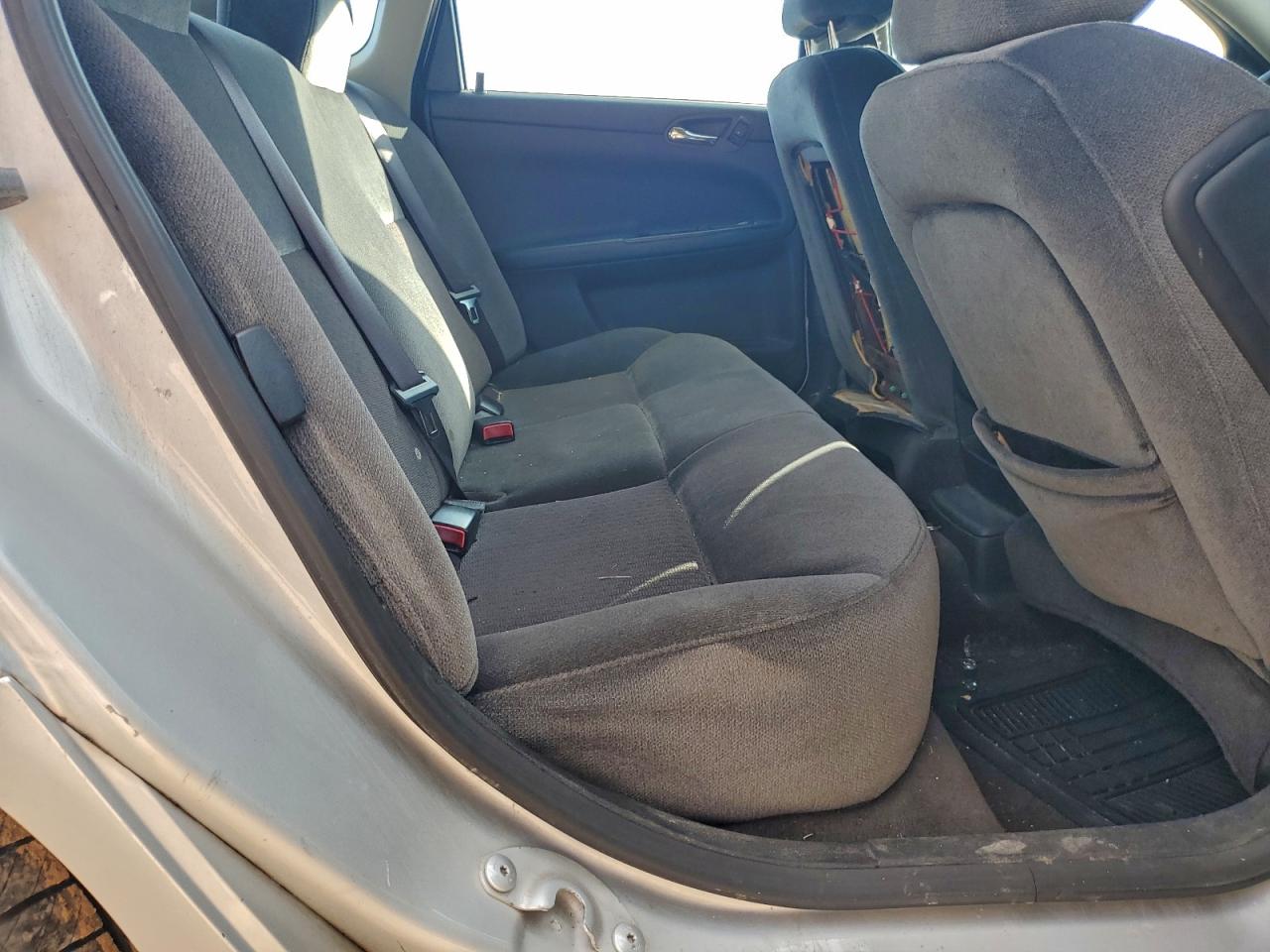 2012 Chevrolet Impala Ls Silver vin: 2G1WA5E36C1170582
