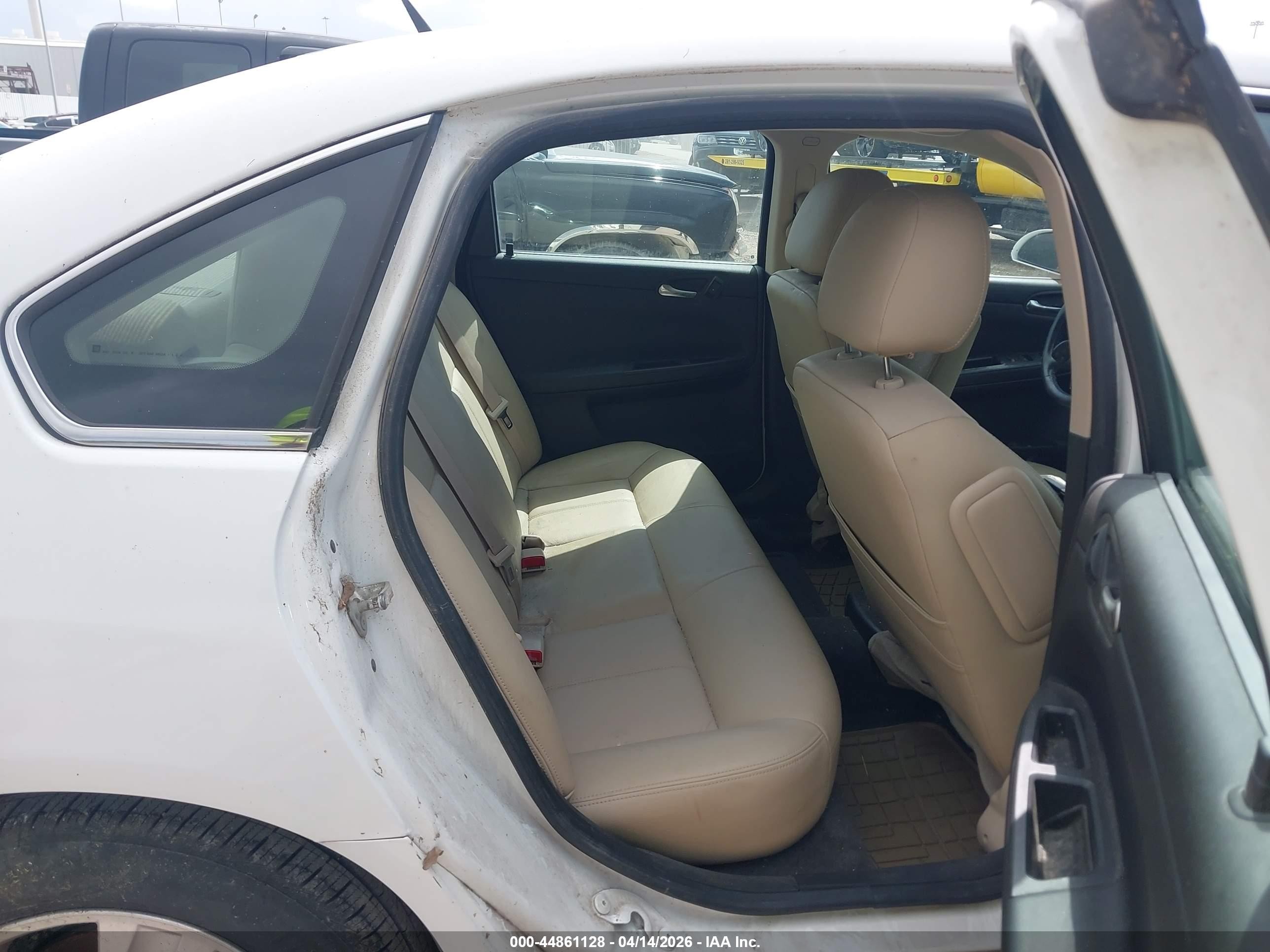 2013 Chevrolet Impala Ls White vin: 2G1WA5E36D1119276