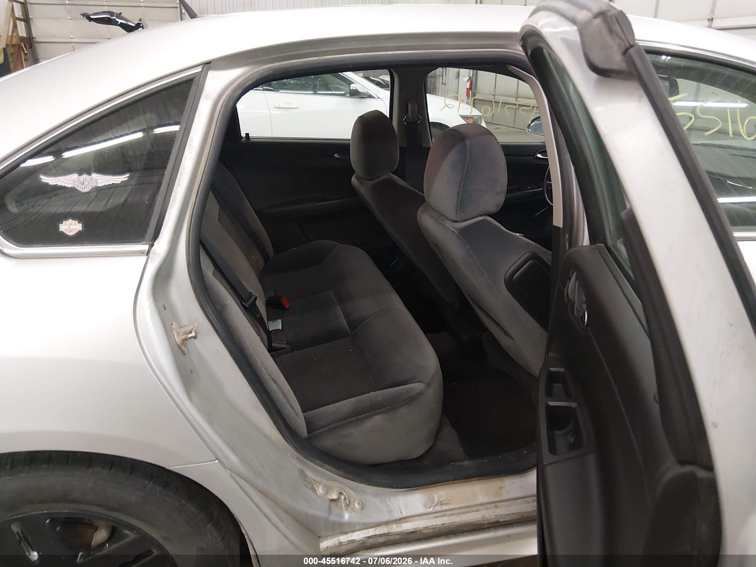 2014 Chevrolet Impala Limited Ls Silver vin: 2G1WA5E36E1130506