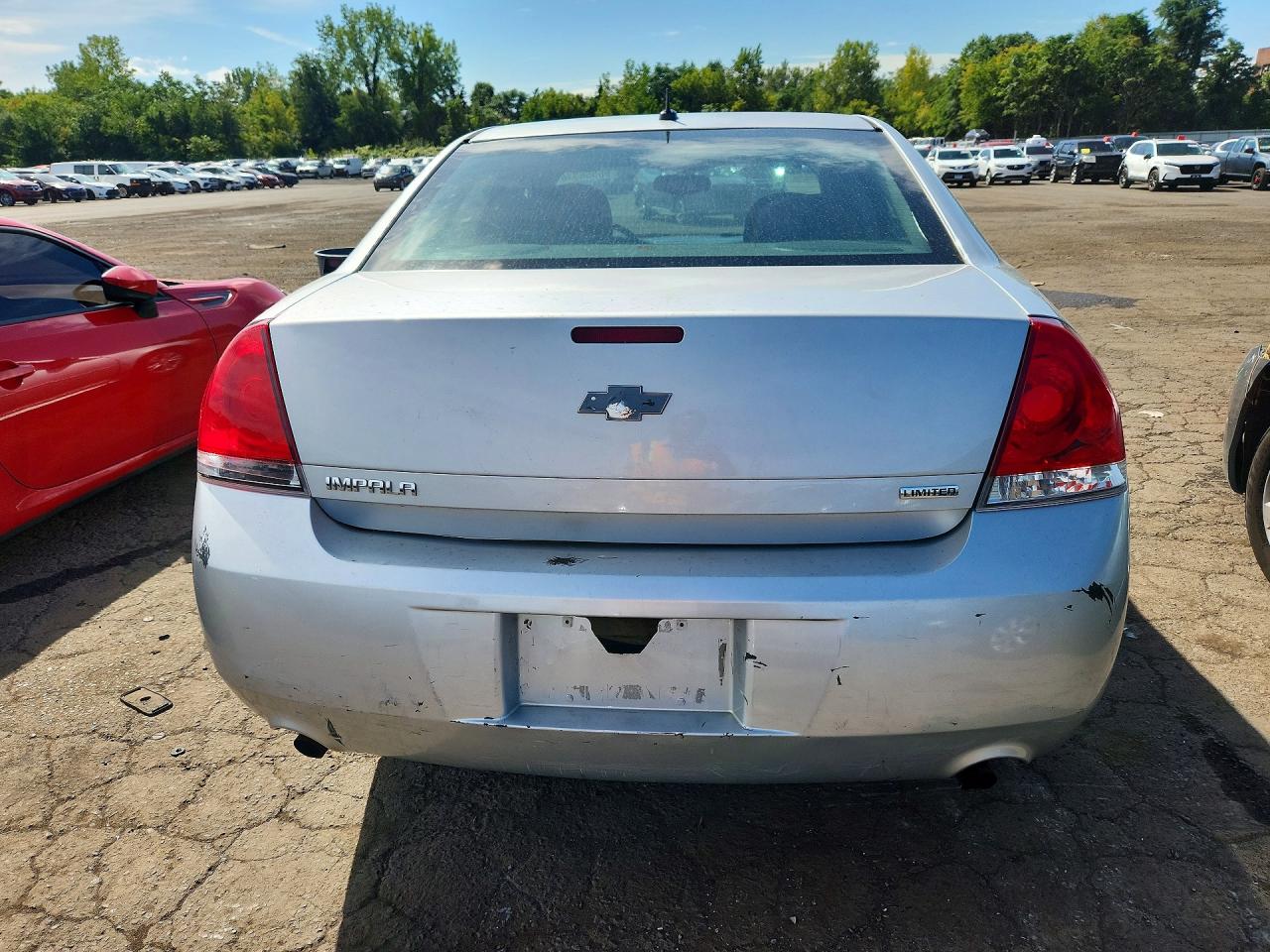2015 Chevrolet Impala Limited Ls Silver vin: 2G1WA5E37F1138521