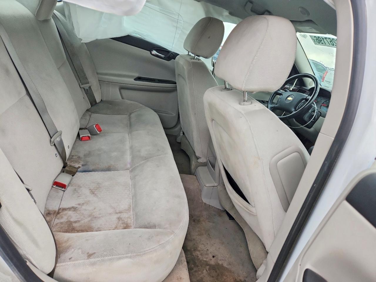 2012 Chevrolet Impala Ls White vin: 2G1WA5E38C1151449