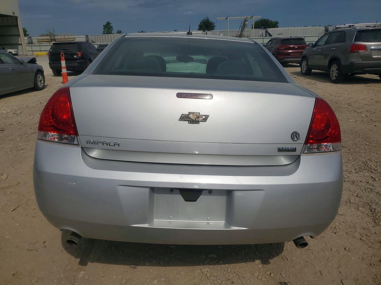 2012 Chevrolet Impala Ls Silver vin: 2G1WA5E38C1163066
