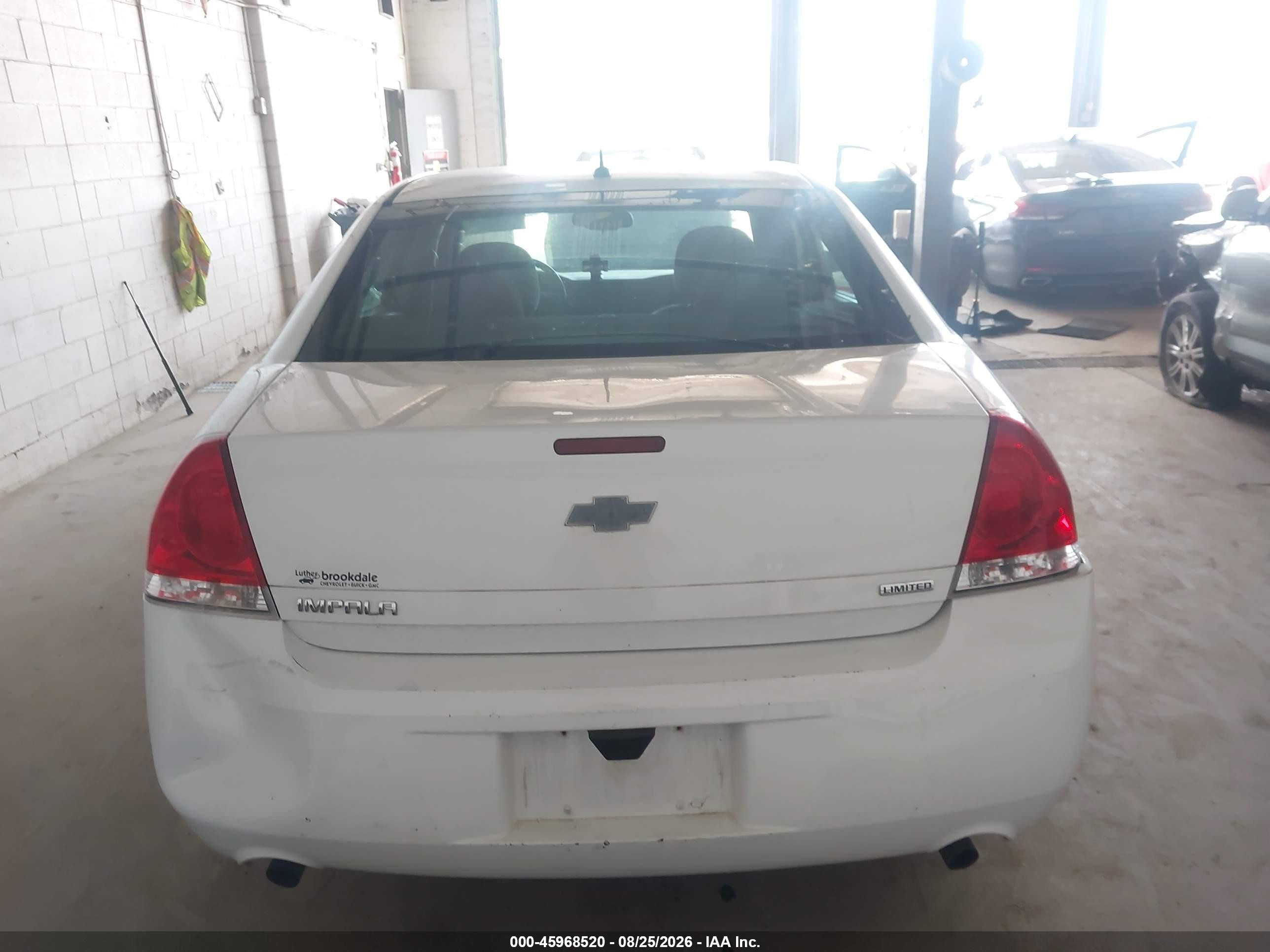 2014 Chevrolet Impala Limited Ls Белый vin: 2G1WA5E38E1149896