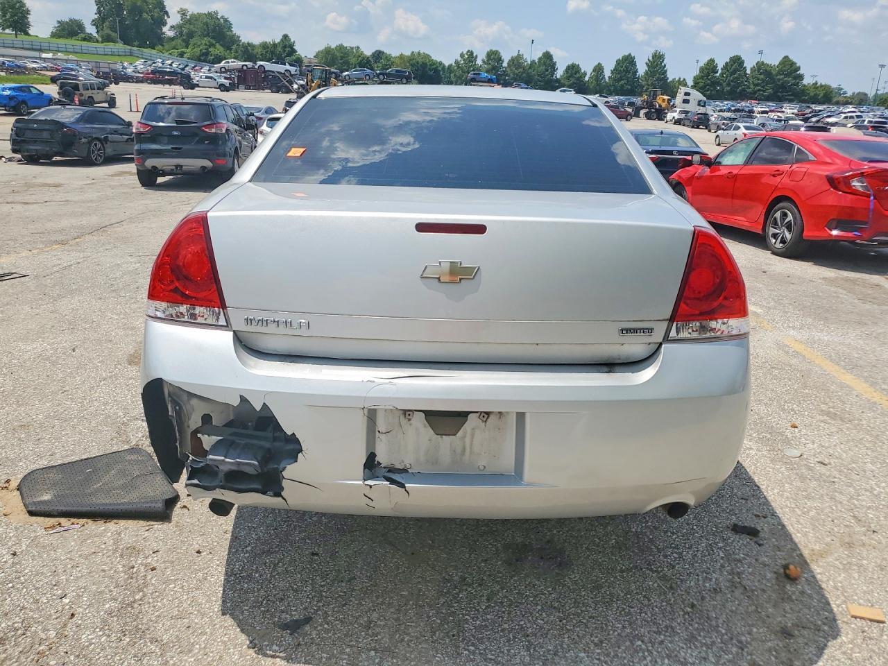 2014 Chevrolet Impala Limited Ls Silver vin: 2G1WA5E38E1179142