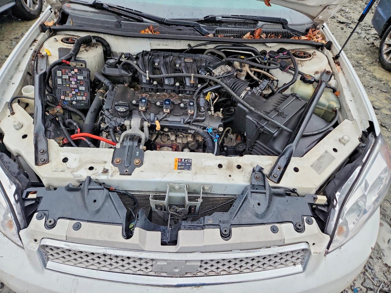 2015 Chevrolet Impala Limited Ls Белый vin: 2G1WA5E38F1117080