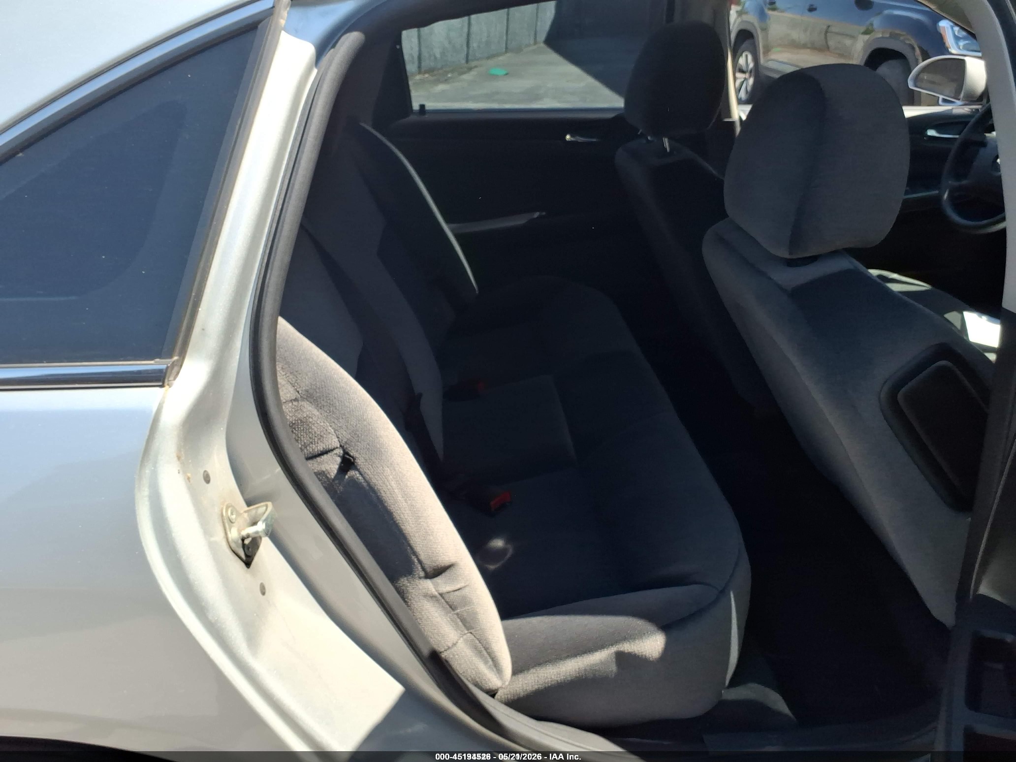 2016 Chevrolet Impala Limited Ls Silver vin: 2G1WA5E38G1101396