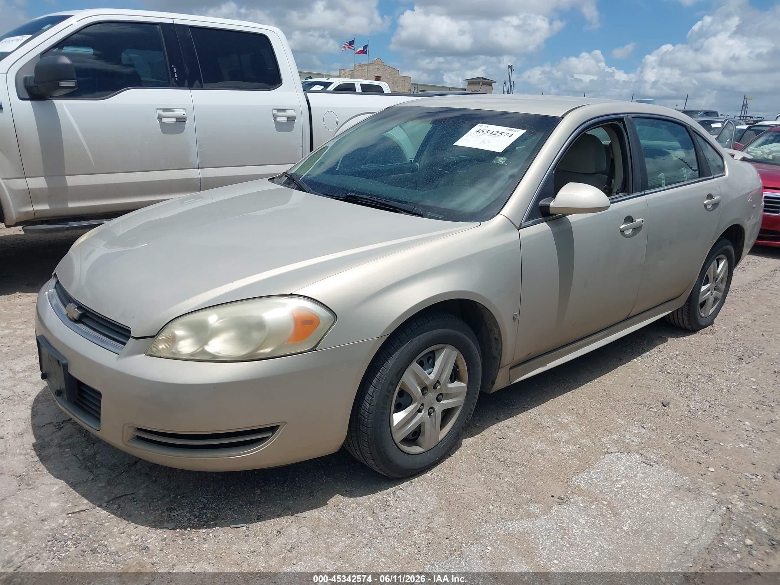 2010 Chevrolet Impala Ls Silver vin: 2G1WA5EK1A1115784