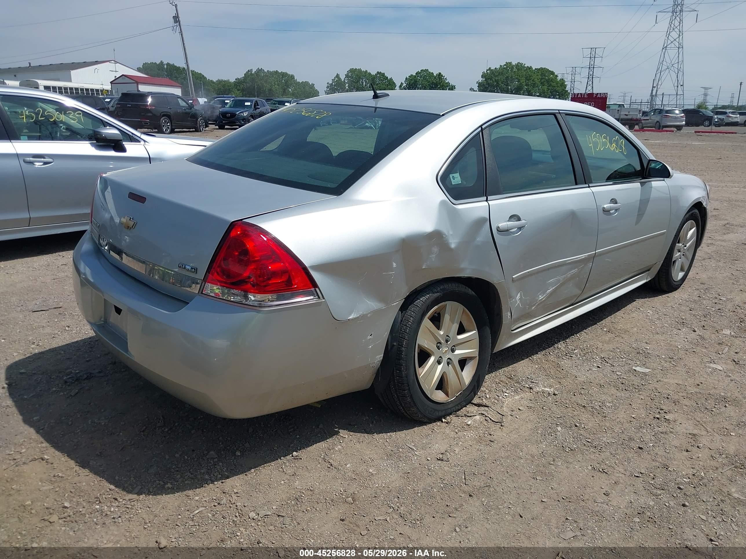 2010 Chevrolet Impala Ls Silver vin: 2G1WA5EK1A1207915