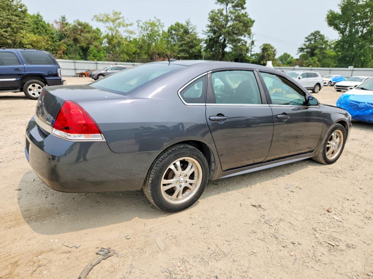 2010 Chevrolet Impala Ls Gray vin: 2G1WA5EK1A1237819