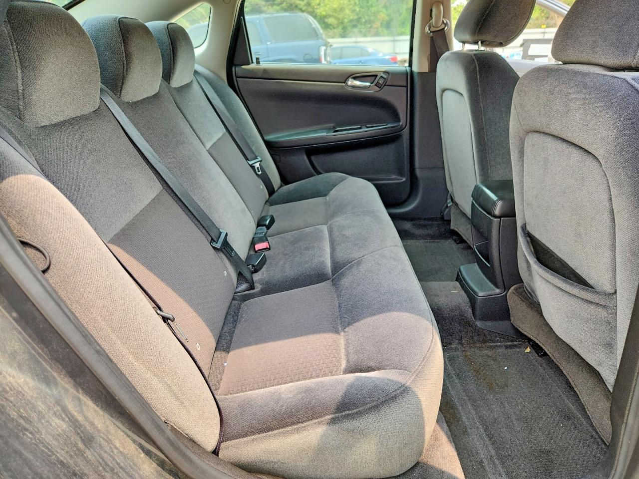 2010 Chevrolet Impala Ls Gray vin: 2G1WA5EK1A1237819