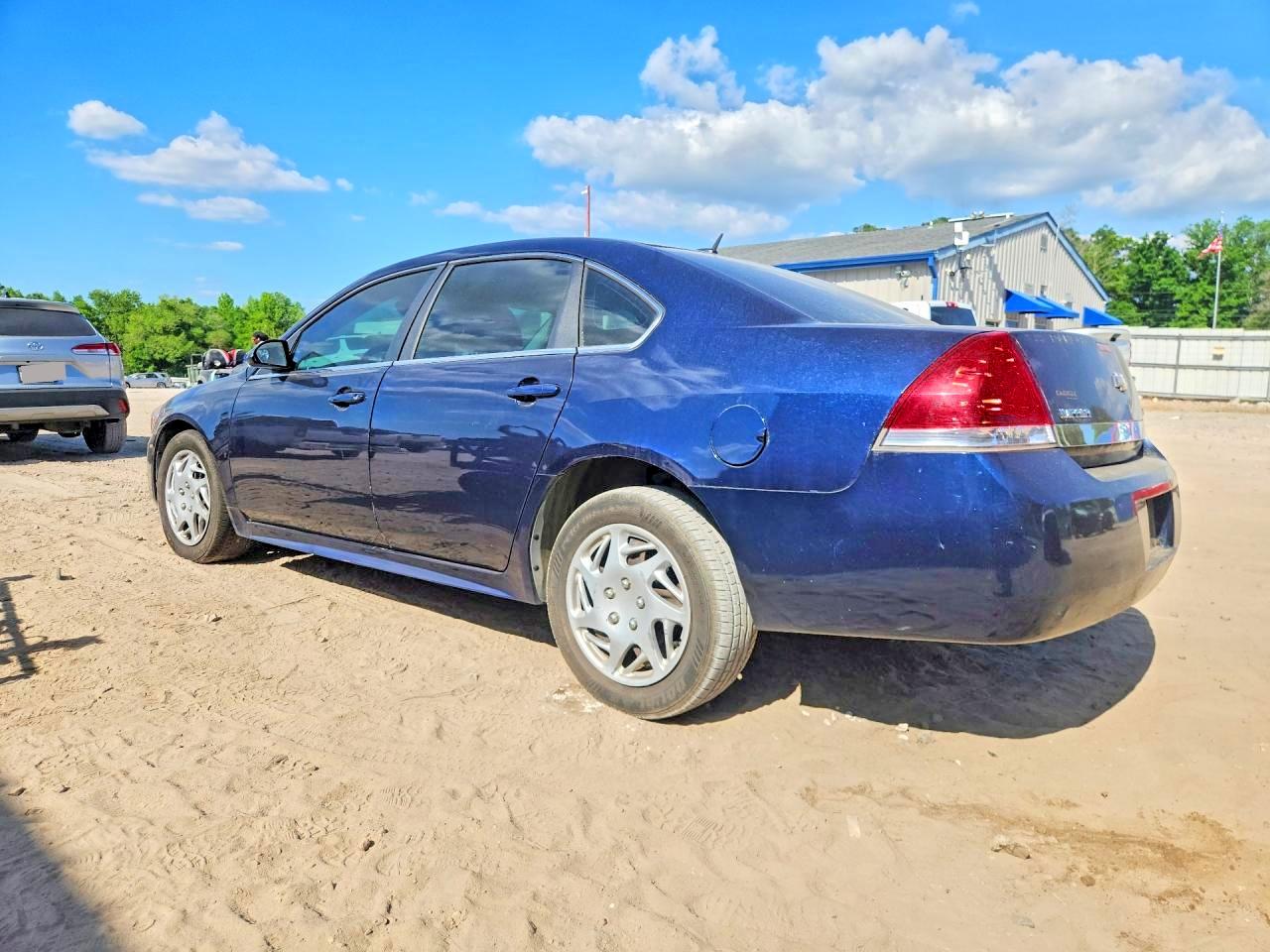 2010 Chevrolet Impala Ls Blue vin: 2G1WA5EK2A1196956
