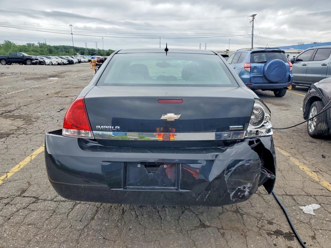 2010 Chevrolet Impala Ls Black vin: 2G1WA5EK3A1102177