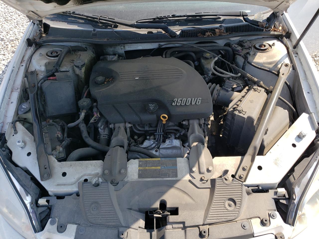 2010 Chevrolet Impala Ls Белый vin: 2G1WA5EK4A1120560