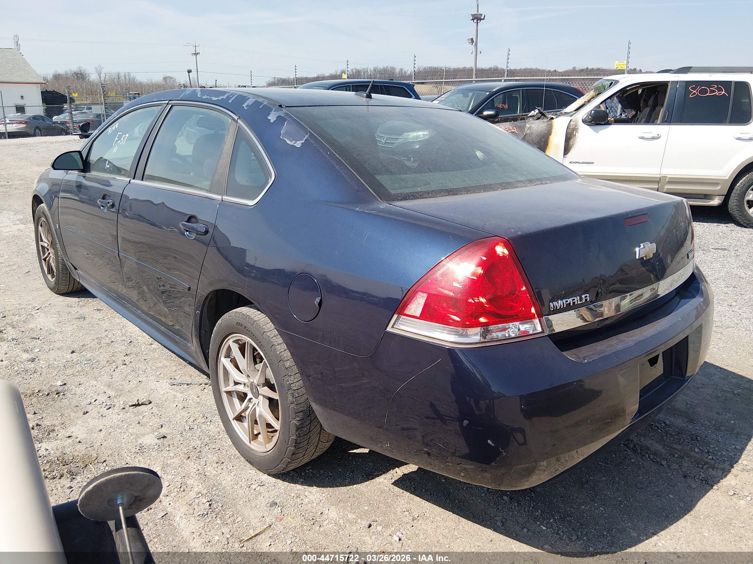 2010 Chevrolet Impala Ls Blue vin: 2G1WA5EK4A1122681