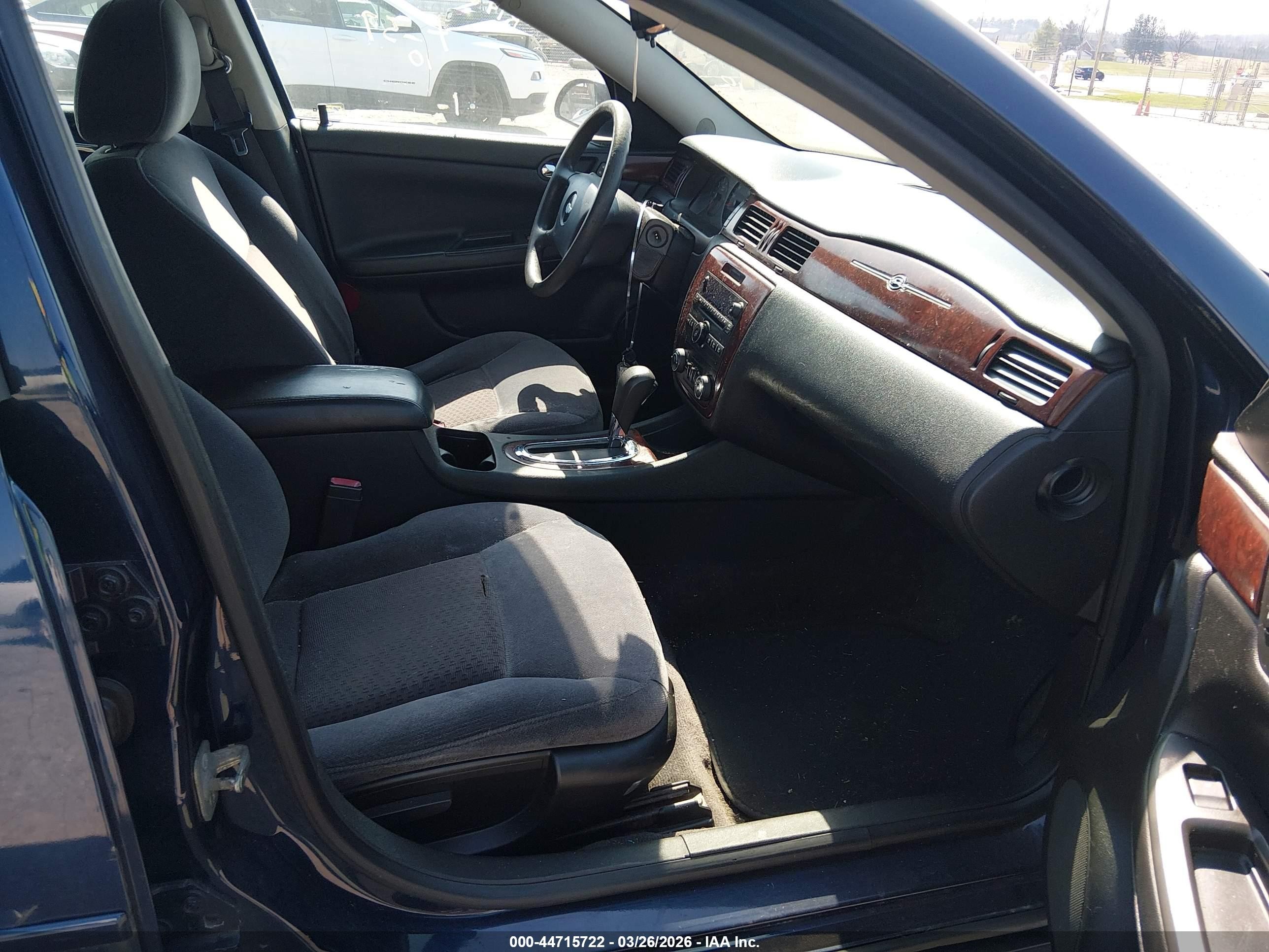 2010 Chevrolet Impala Ls Blue vin: 2G1WA5EK4A1122681