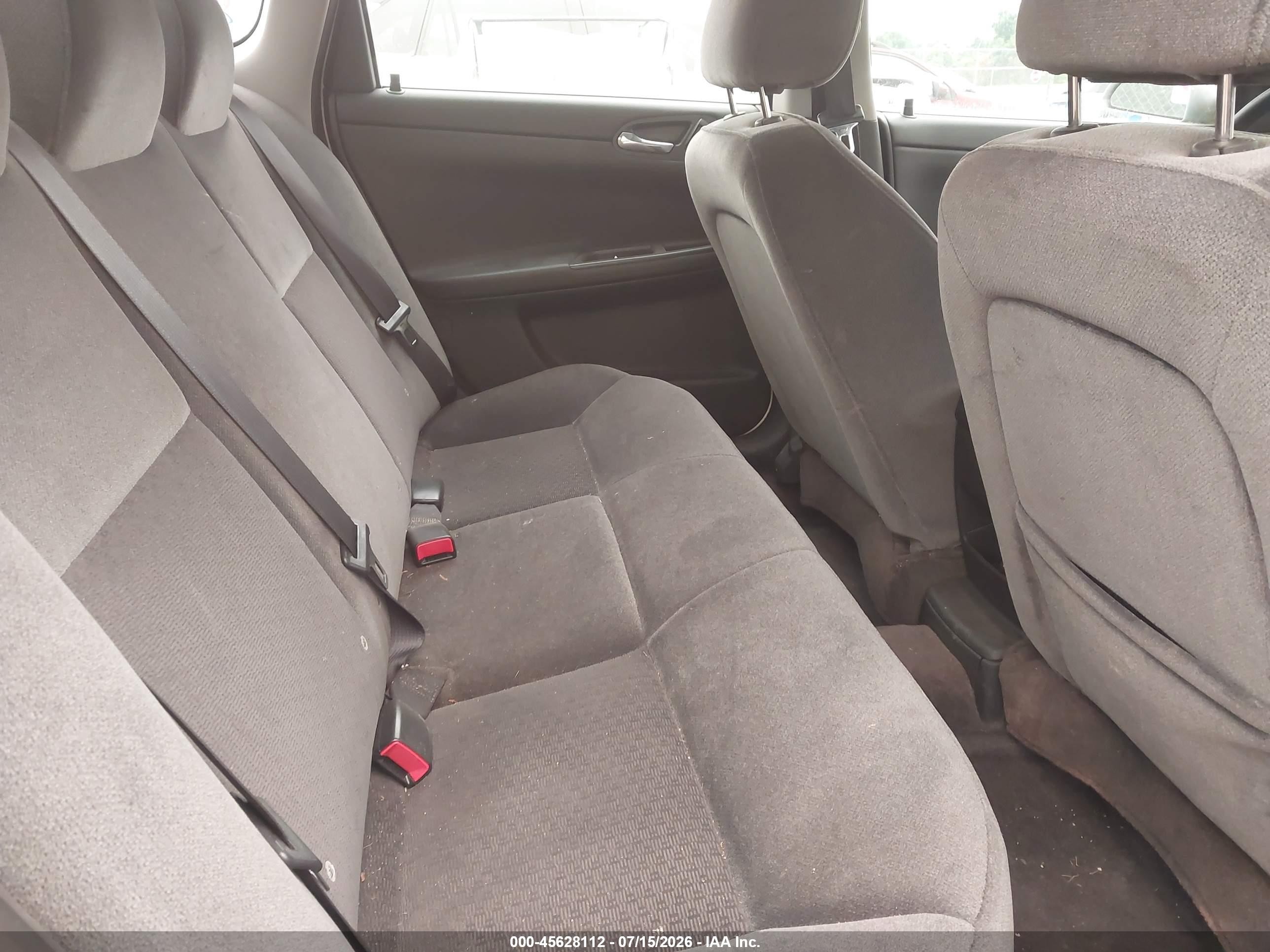 2010 Chevrolet Impala Ls Silver vin: 2G1WA5EK5A1144219