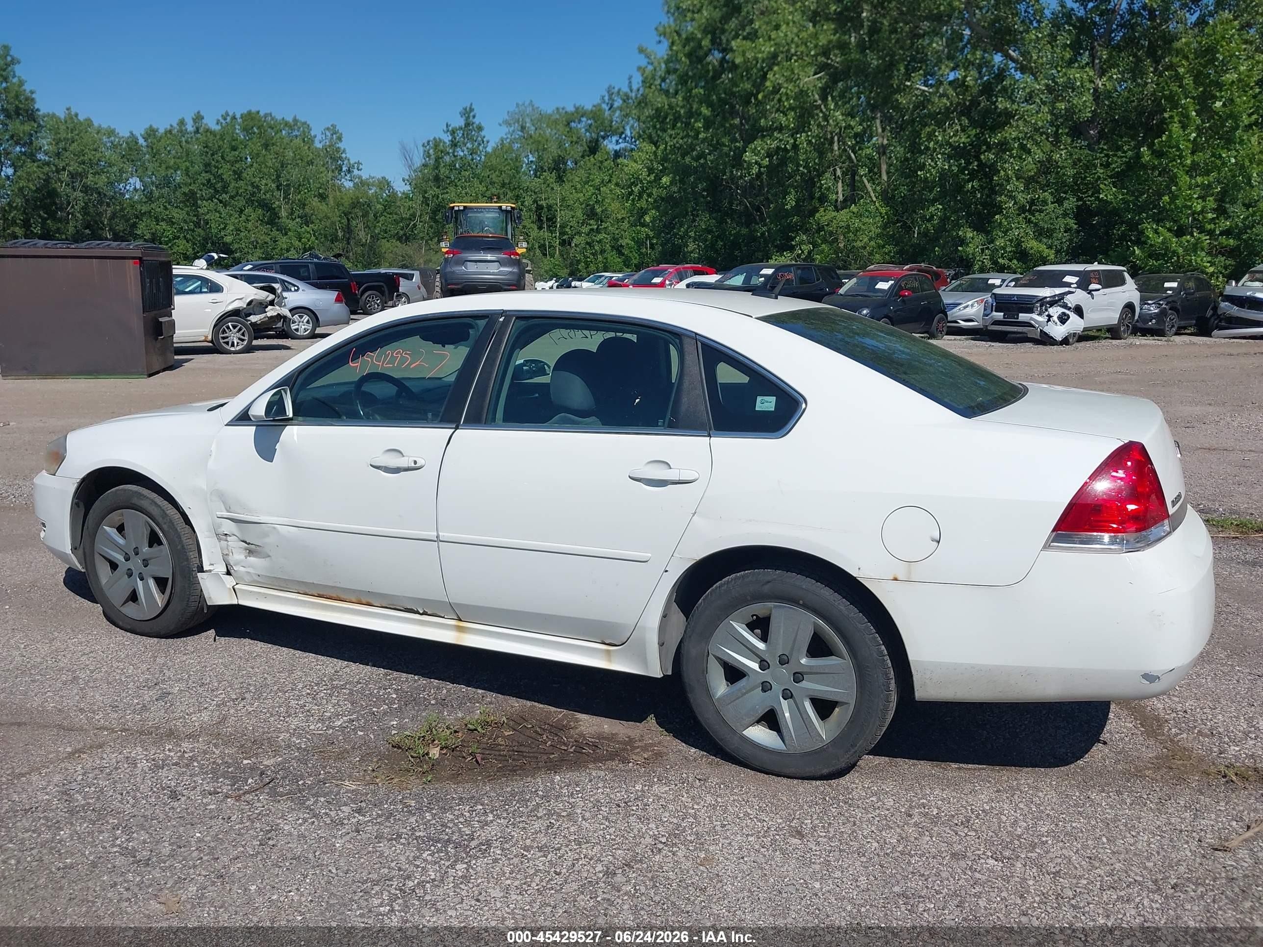 2011 Chevrolet Impala Ls White vin: 2G1WA5EK5B1206929