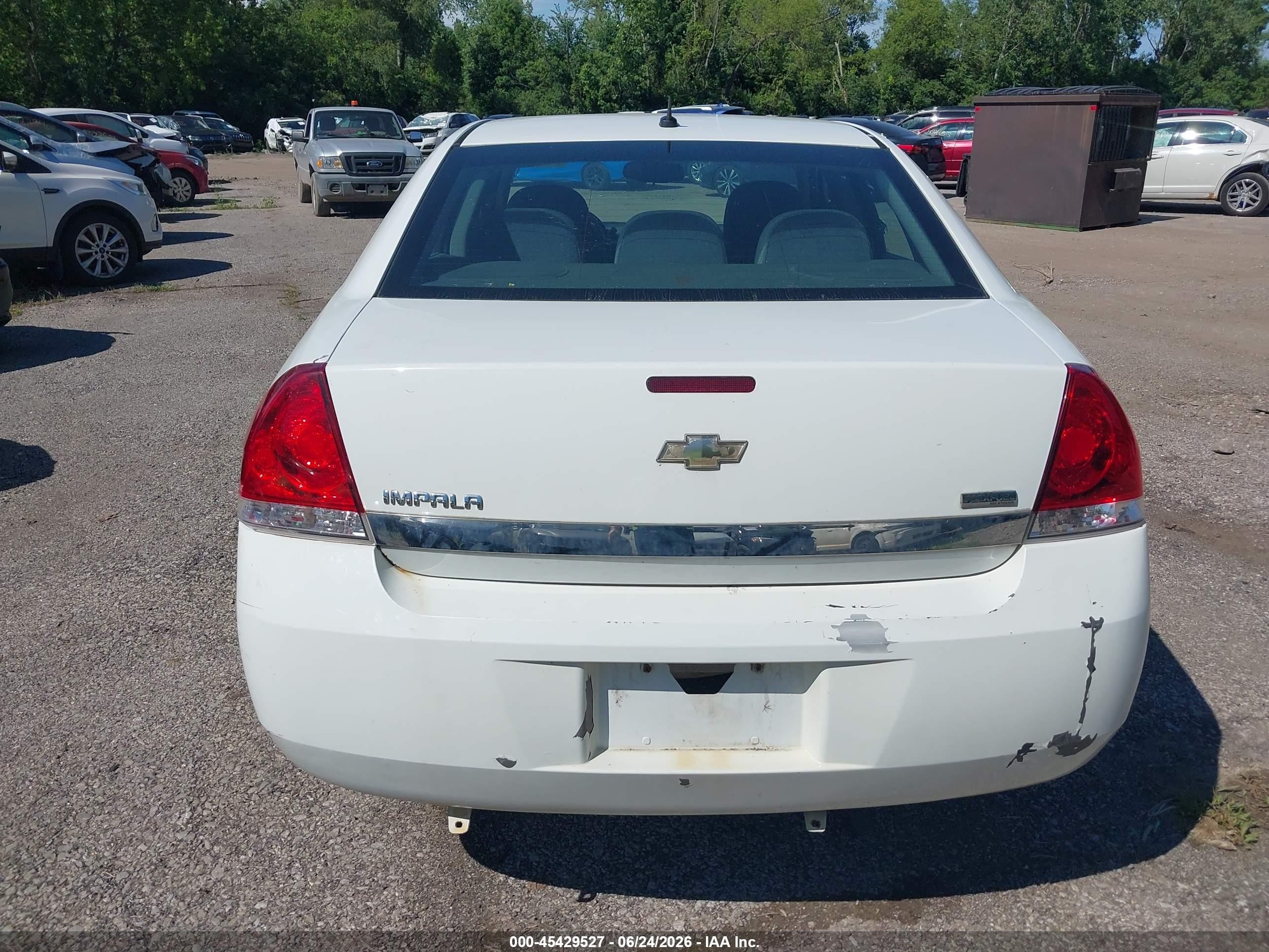 2011 Chevrolet Impala Ls White vin: 2G1WA5EK5B1206929