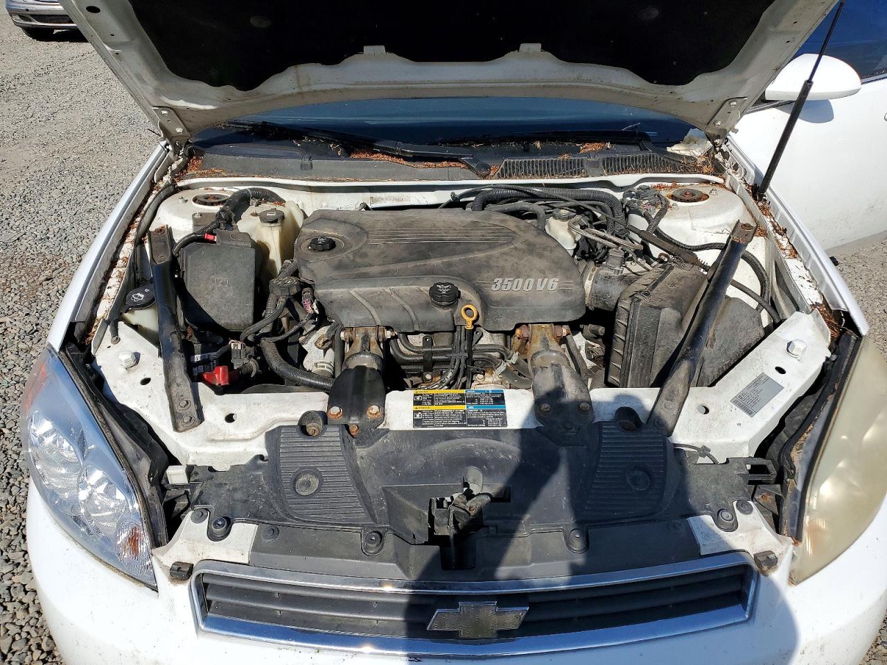2010 Chevrolet Impala Ls White vin: 2G1WA5EK6A1190867