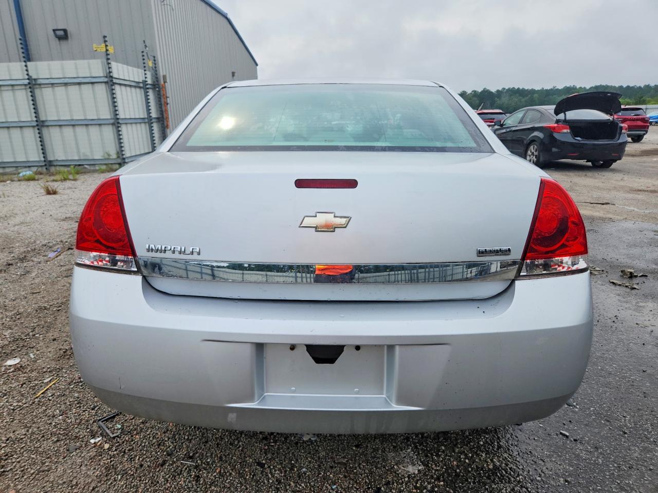 2010 Chevrolet Impala Ls Silver vin: 2G1WA5EK6A1257435